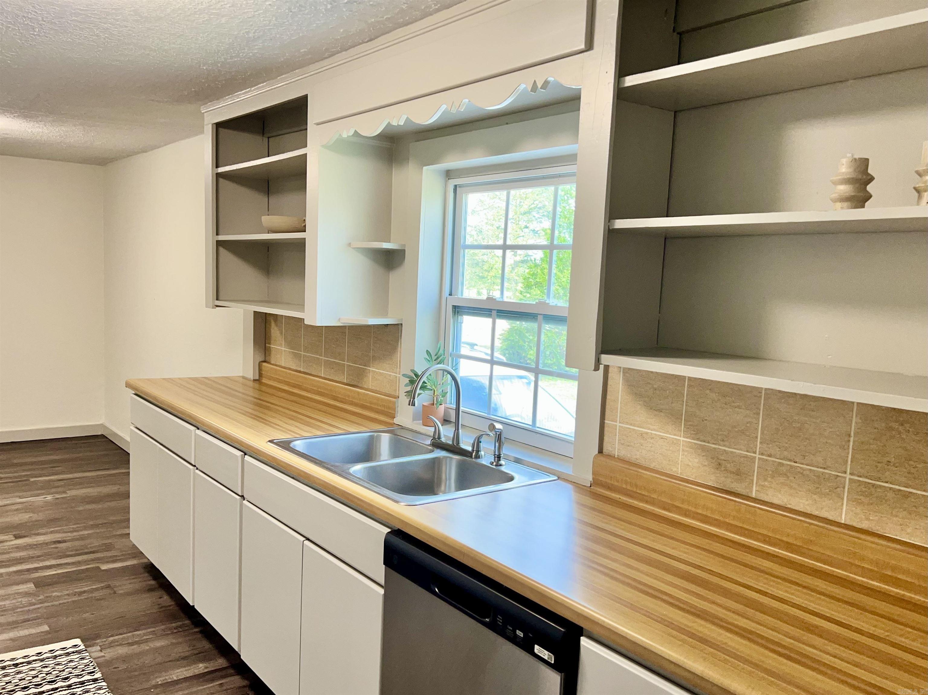 5000 Heber Springs Rd N  Drasco, AR