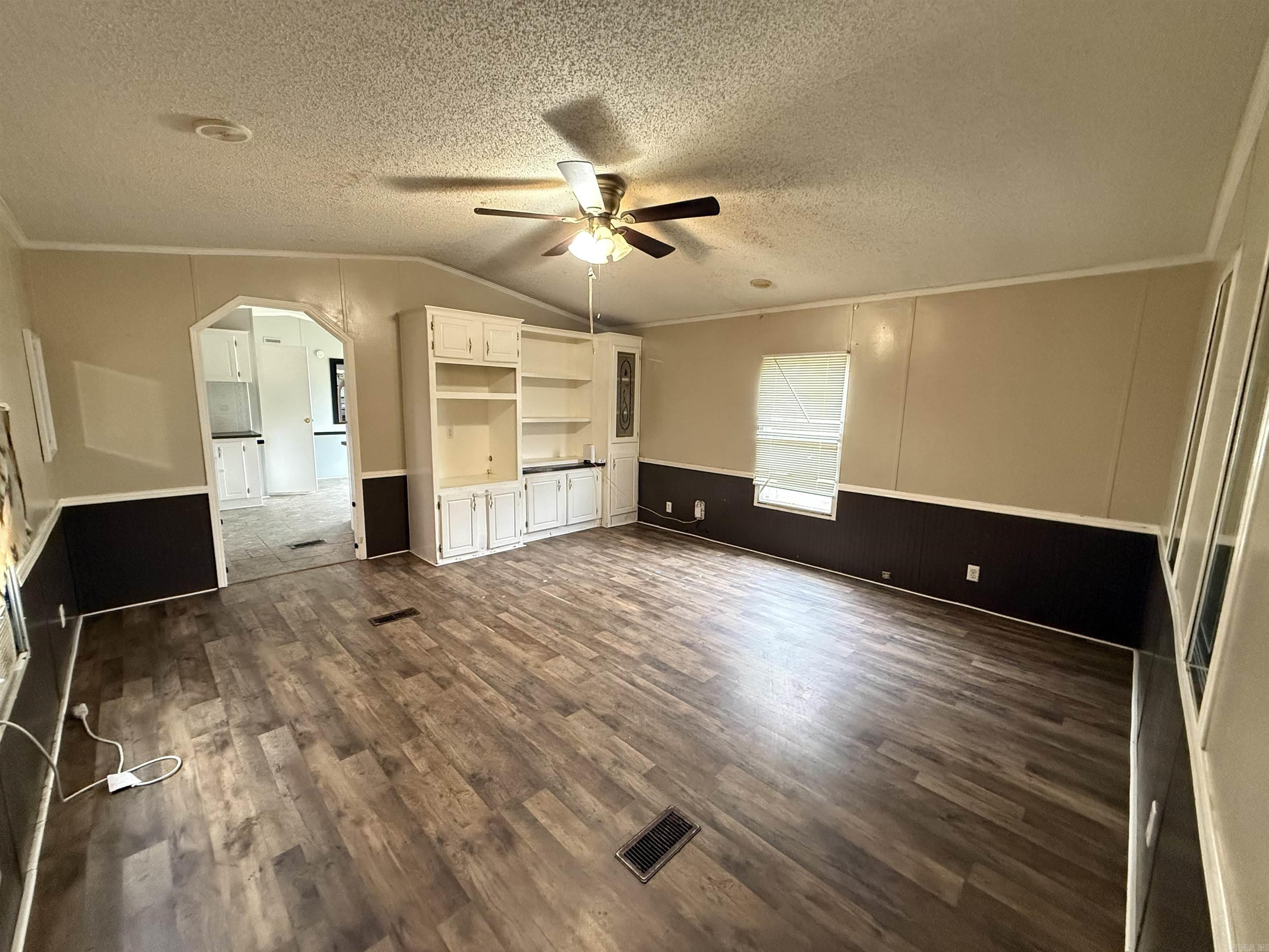 660 Lone Star  Rose Bud, AR