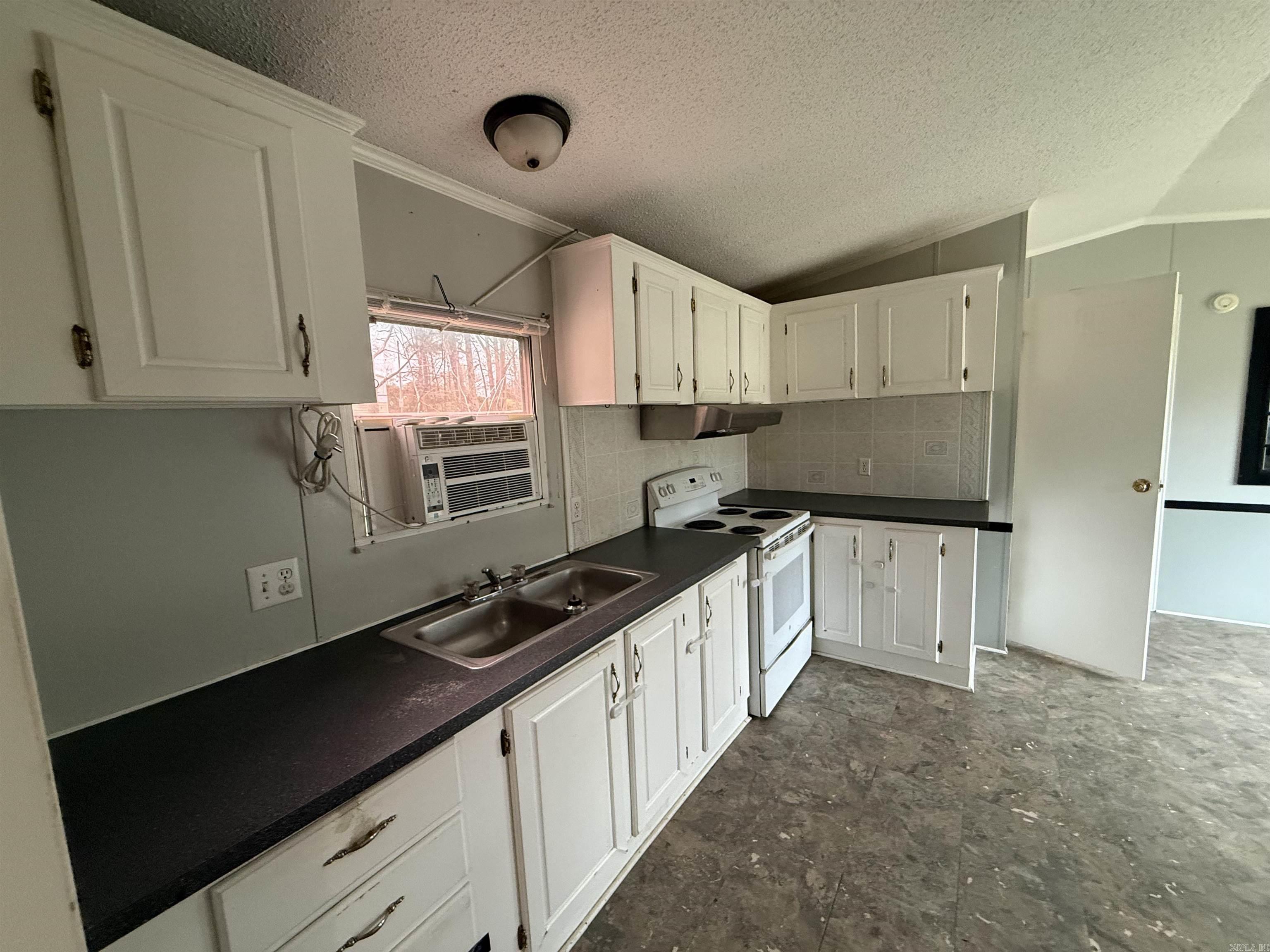 660 Lone Star  Rose Bud, AR