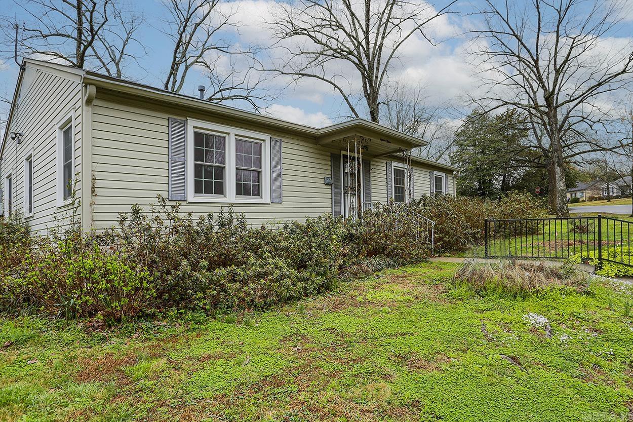 1815 Pine Valley  Little Rock, AR