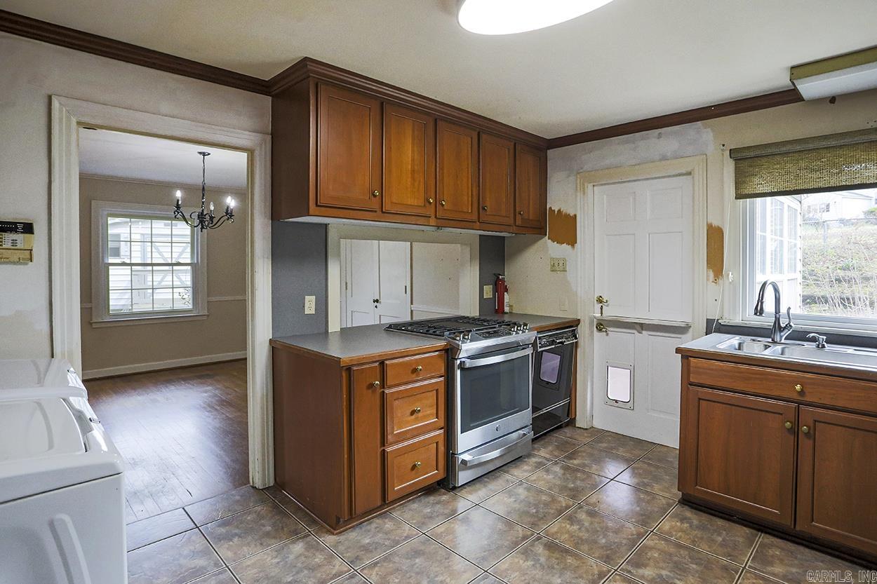 1815 Pine Valley  Little Rock, AR