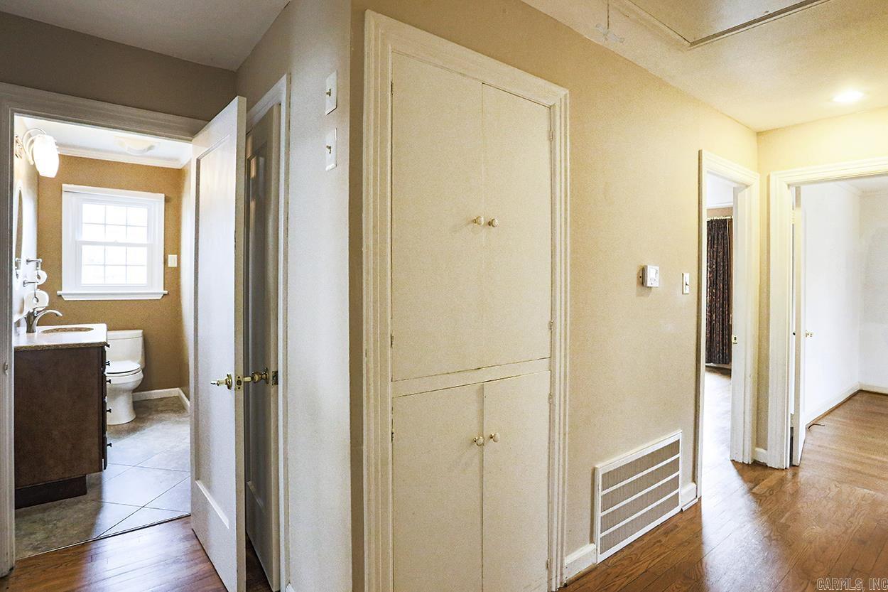 1815 Pine Valley  Little Rock, AR