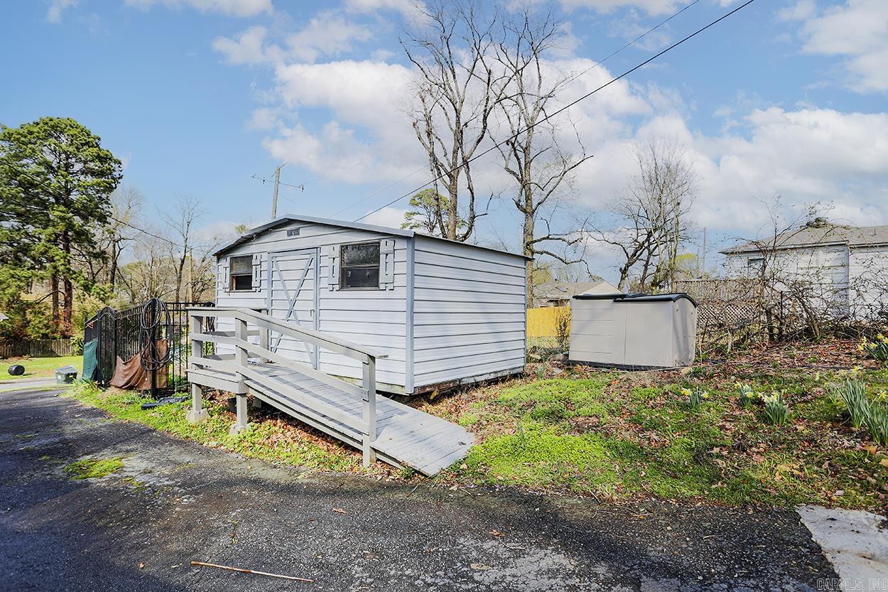 1815 Pine Valley  Little Rock, AR