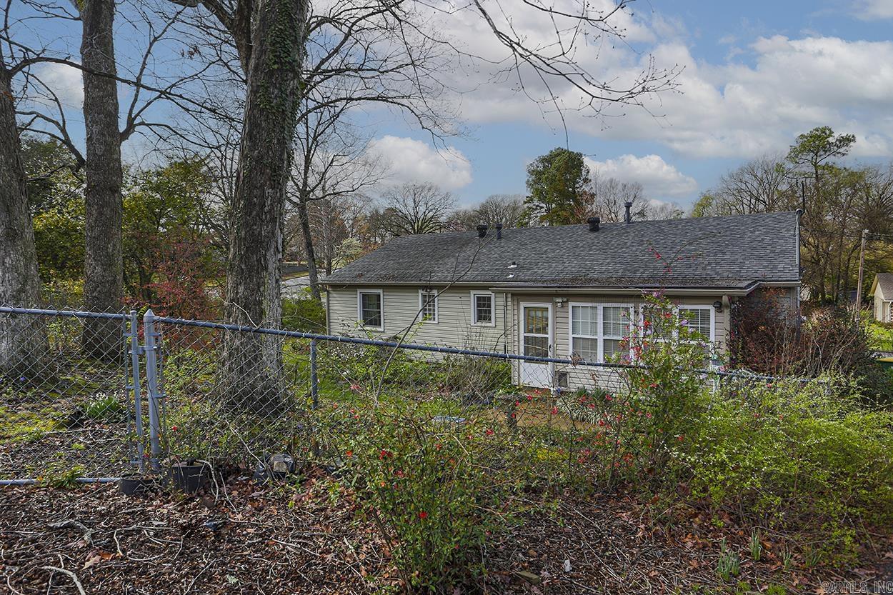 1815 Pine Valley  Little Rock, AR