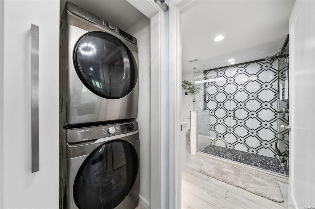 142 Lake Hamilton  Hot Springs, AR