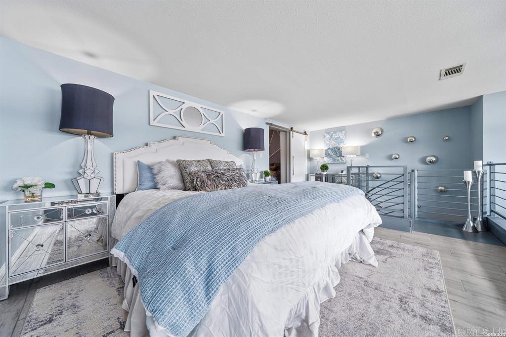 142 Lake Hamilton  Hot Springs, AR