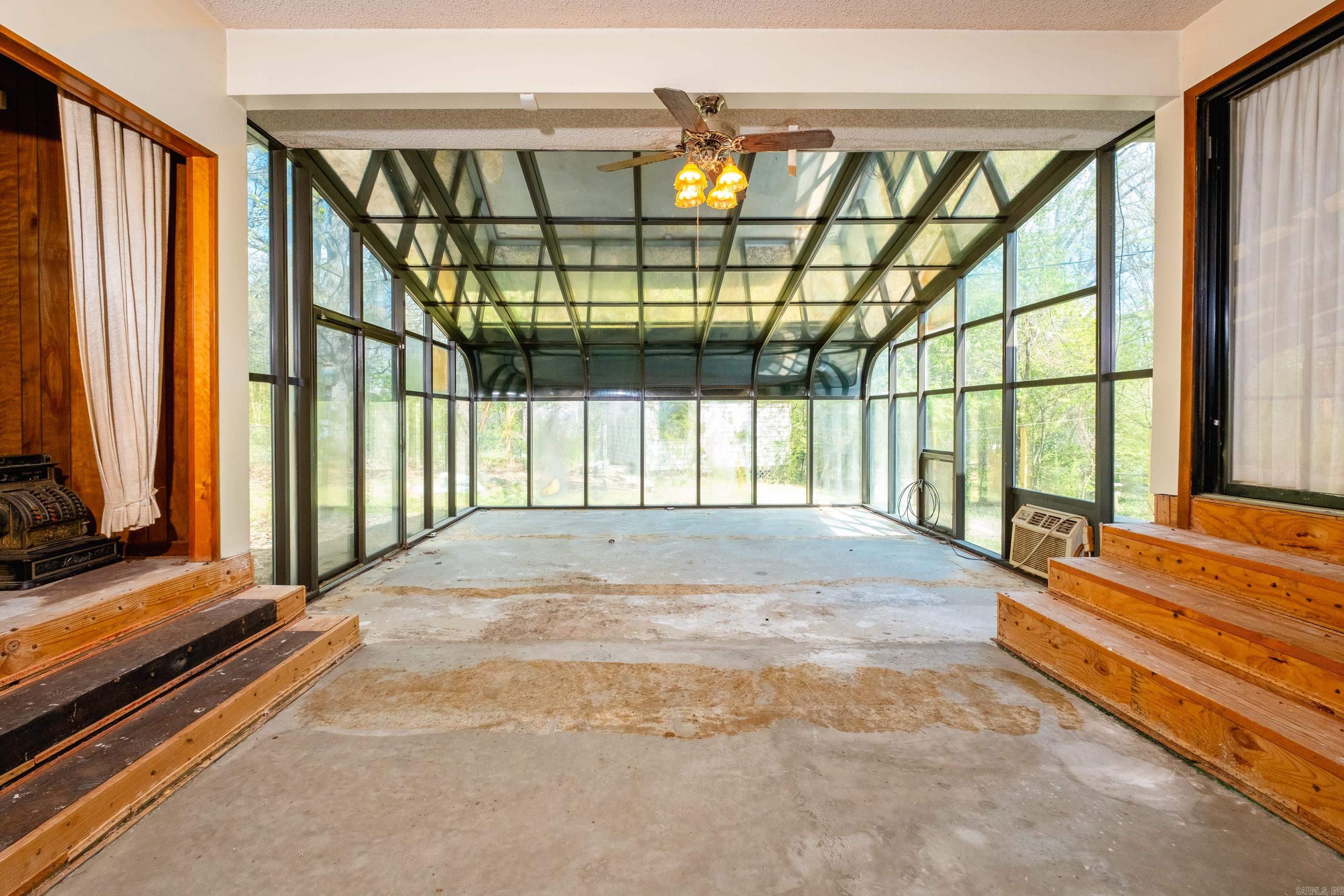 11 Crownpoint  Little Rock, AR