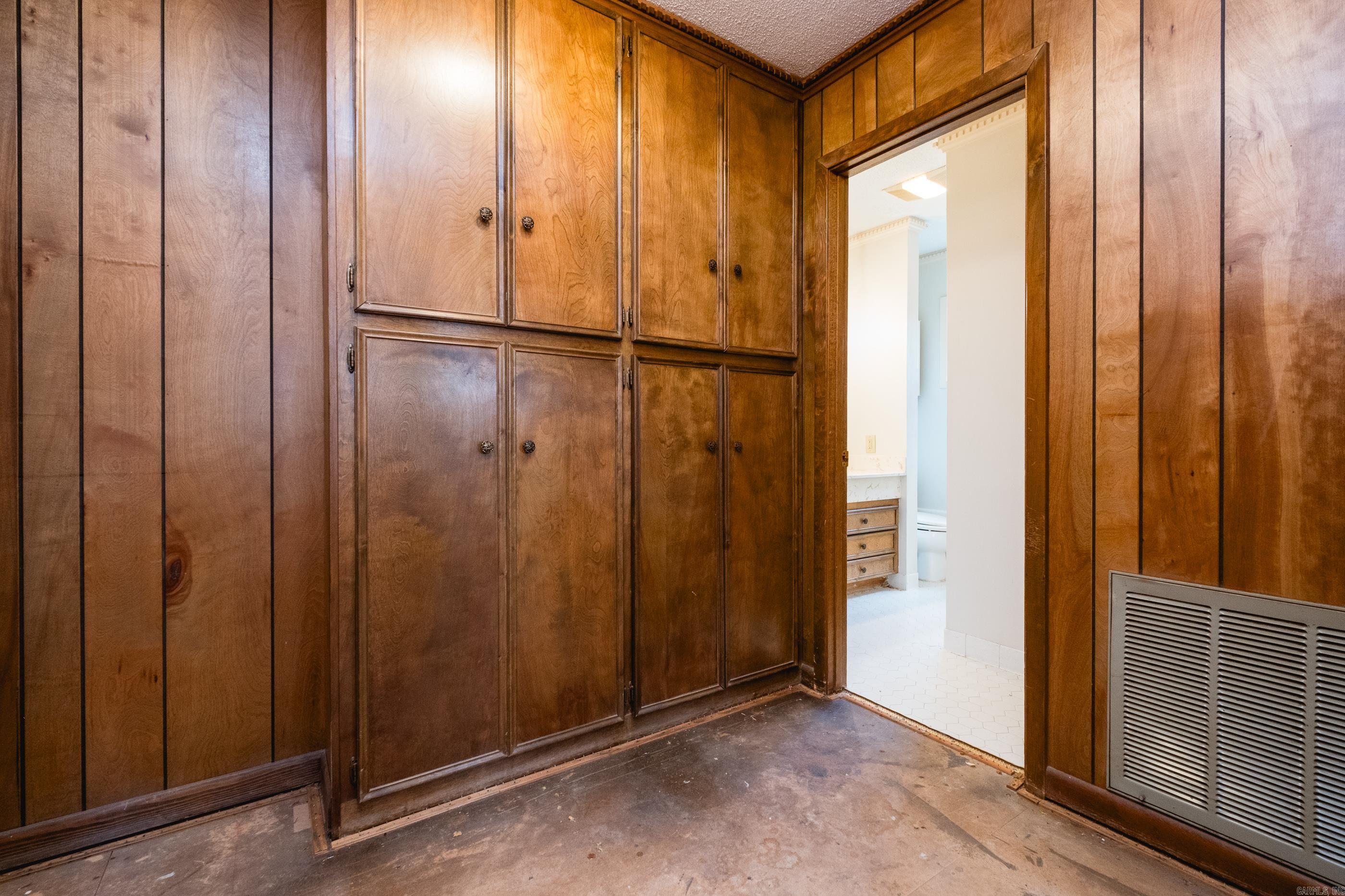 11 Crownpoint  Little Rock, AR