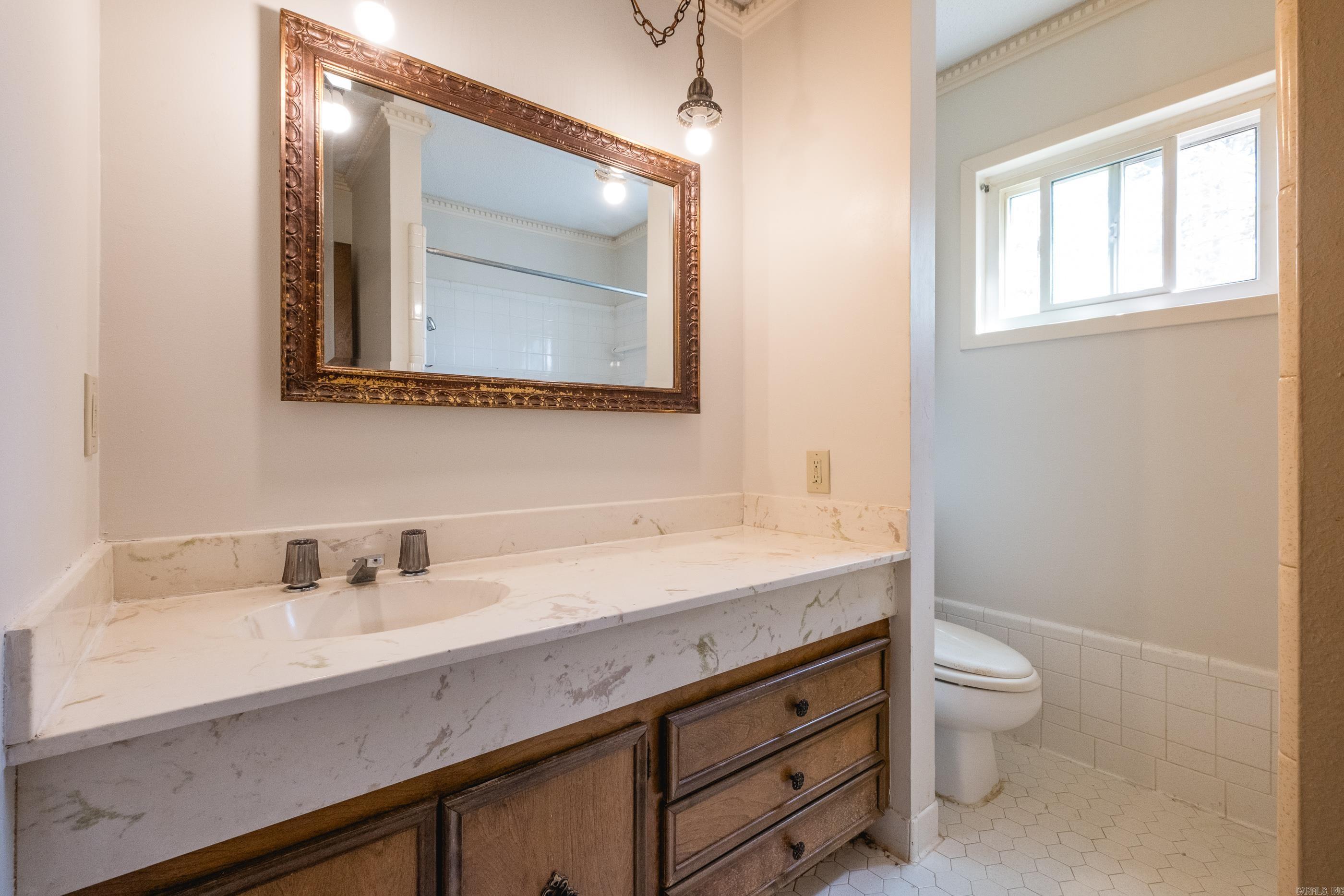 11 Crownpoint  Little Rock, AR