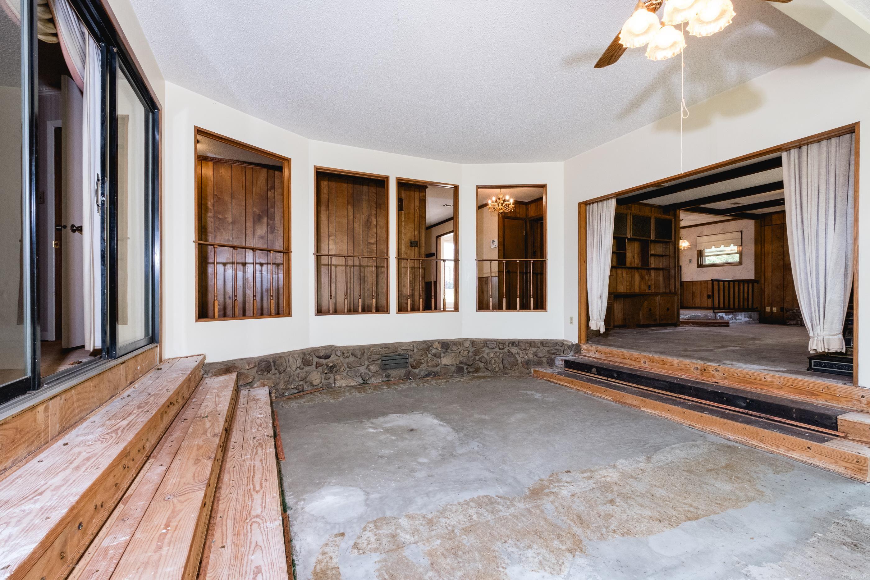 11 Crownpoint  Little Rock, AR