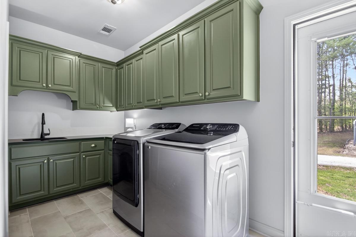 405 W Elm  Haskell, AR