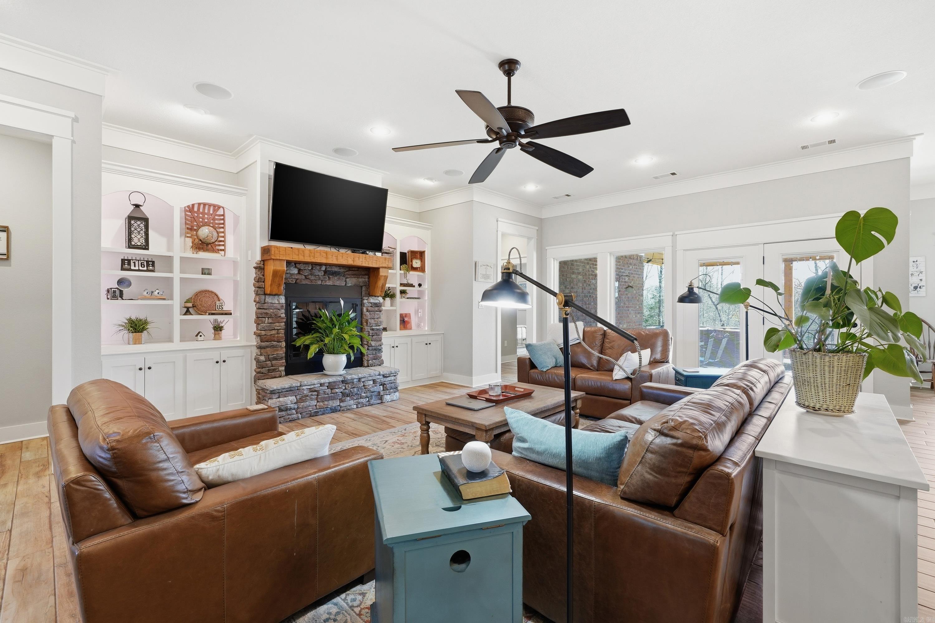 15 S Springhill Lane Greenbrier, AR 72058