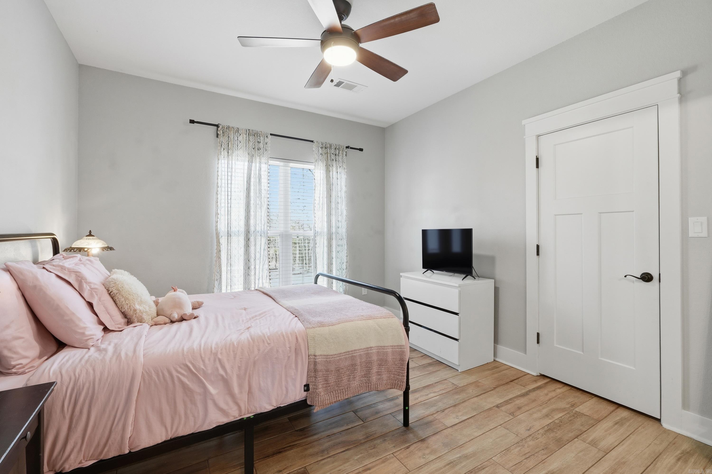 15 S Springhill Lane  Greenbrier, AR