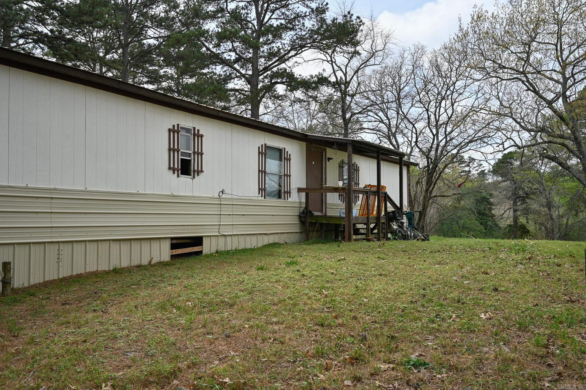 110 Trailwood Lane  Mena, AR