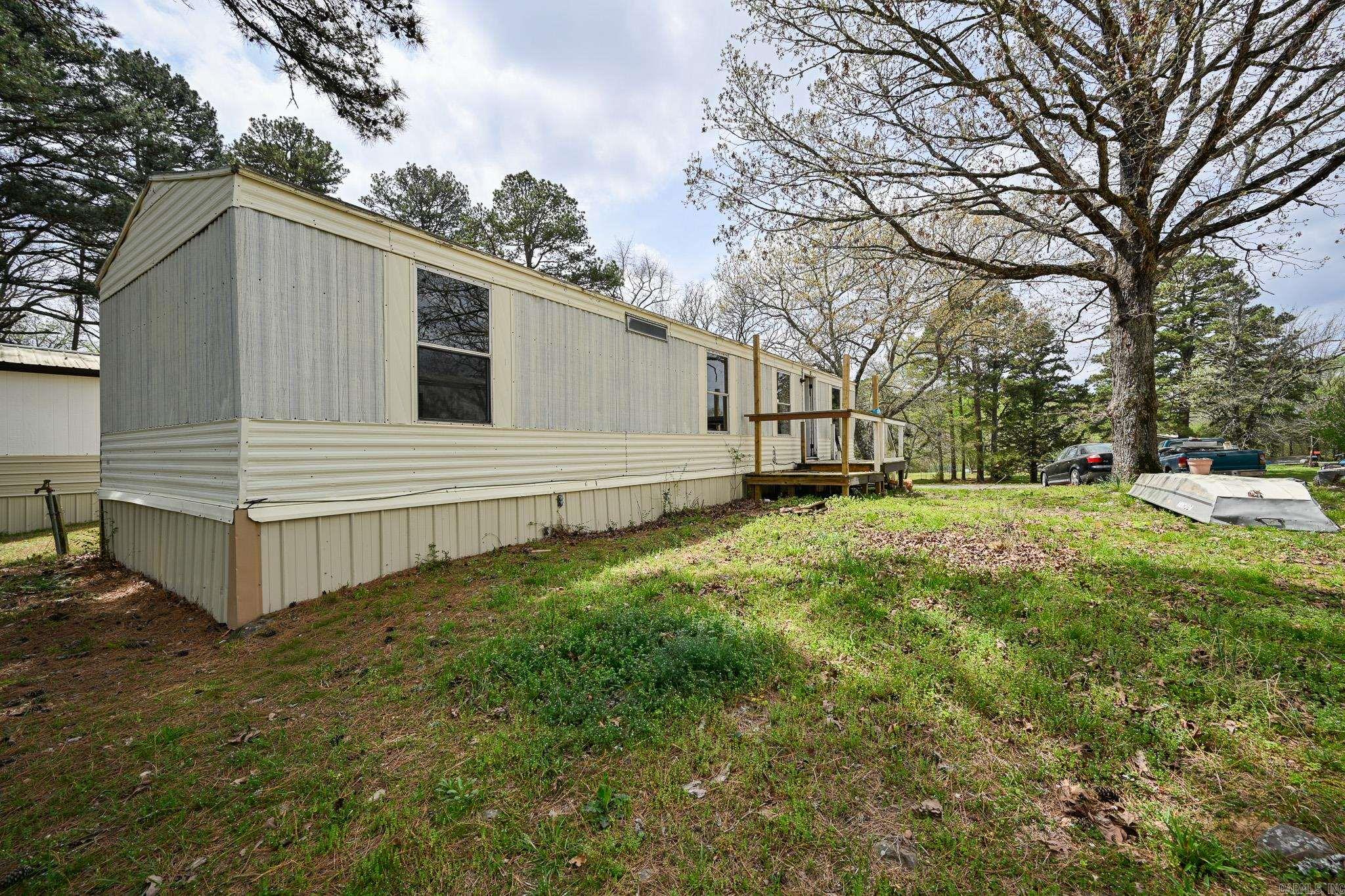 110 Trailwood Lane  Mena, AR