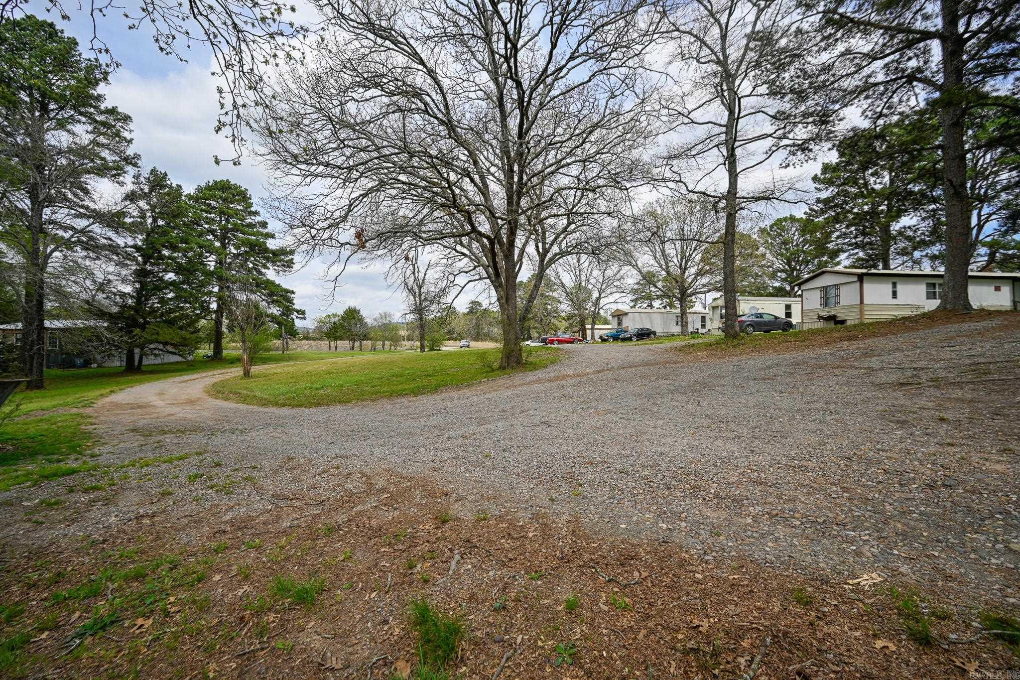 110 Trailwood Lane  Mena, AR