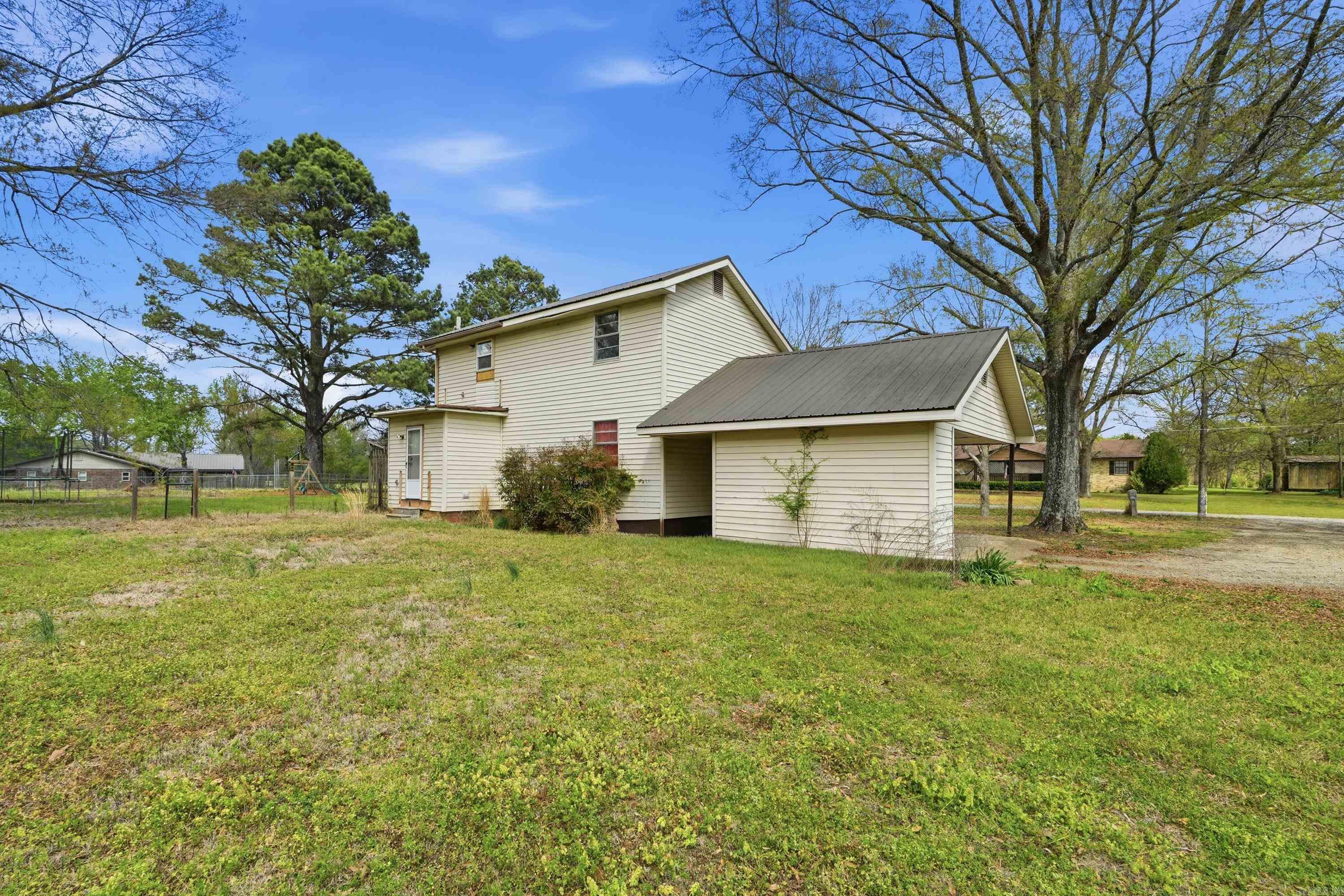 113 Ferren  Searcy, AR