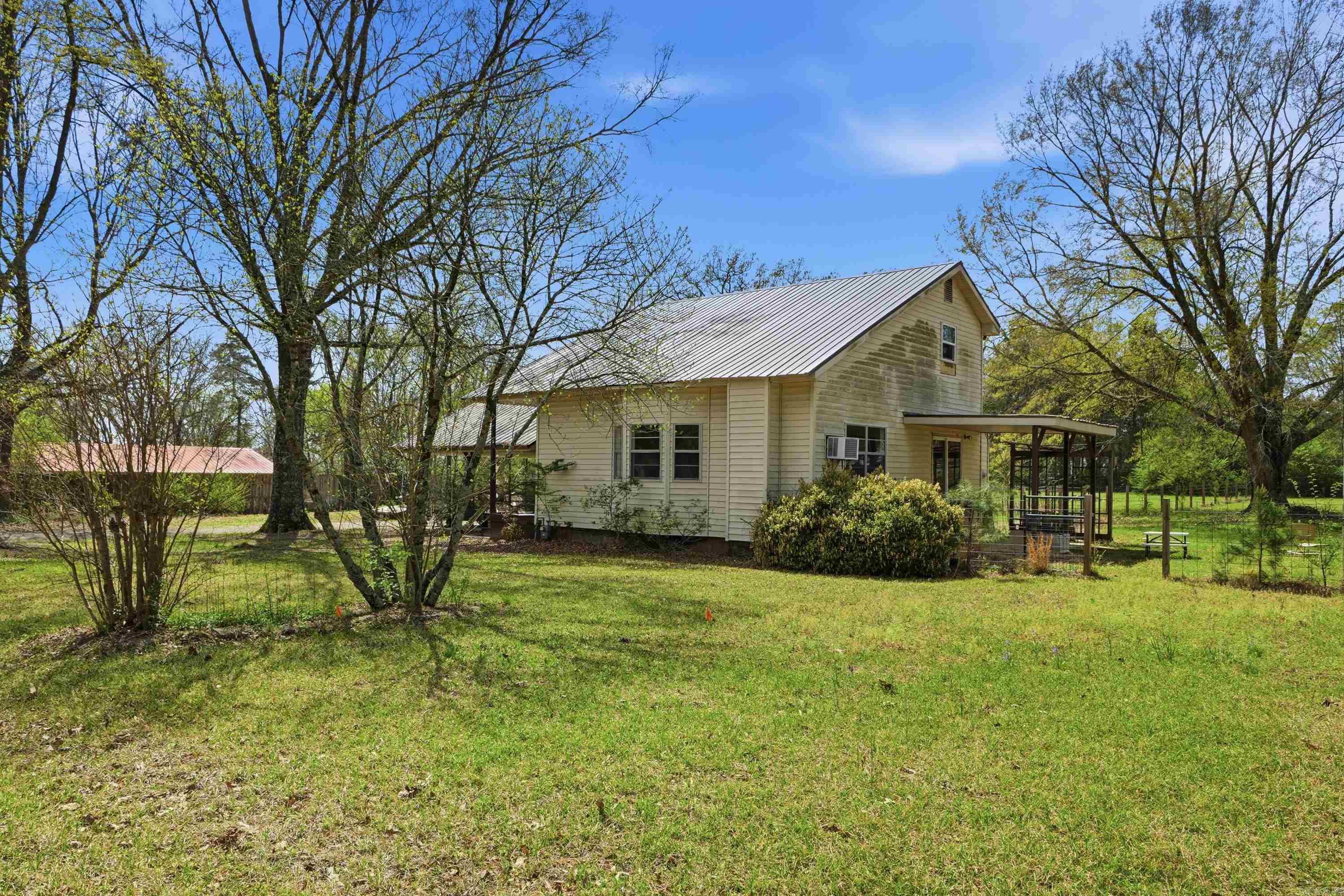 113 Ferren  Searcy, AR