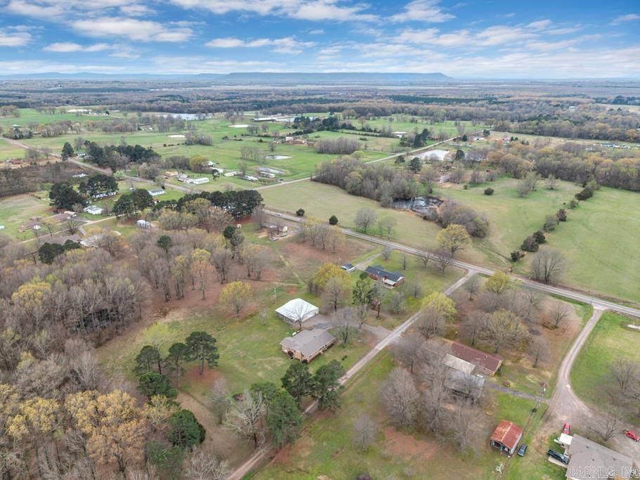 12 Halbrook  Morrilton, AR