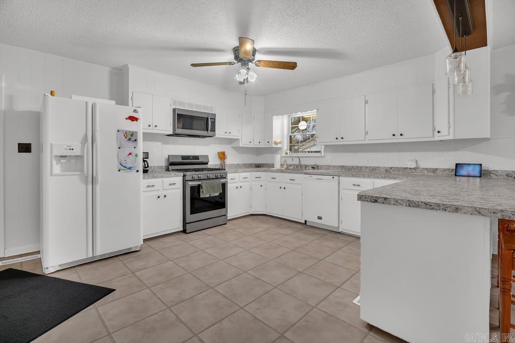 12 Halbrook  Morrilton, AR