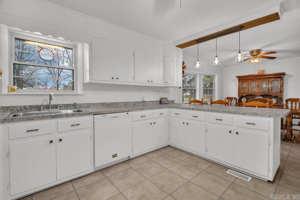 12 Halbrook  Morrilton, AR