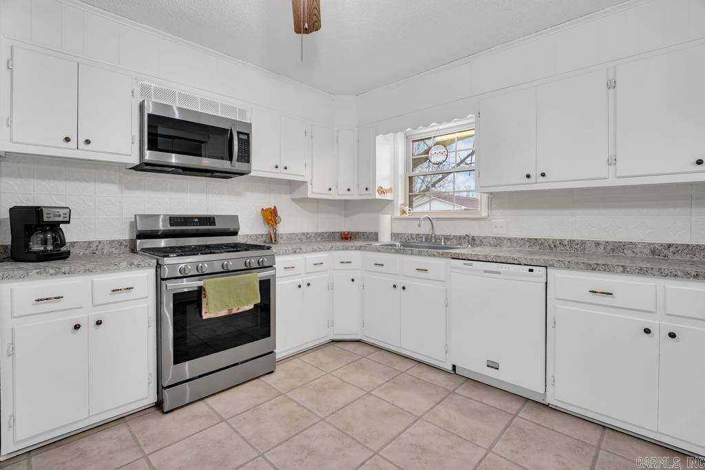 12 Halbrook  Morrilton, AR