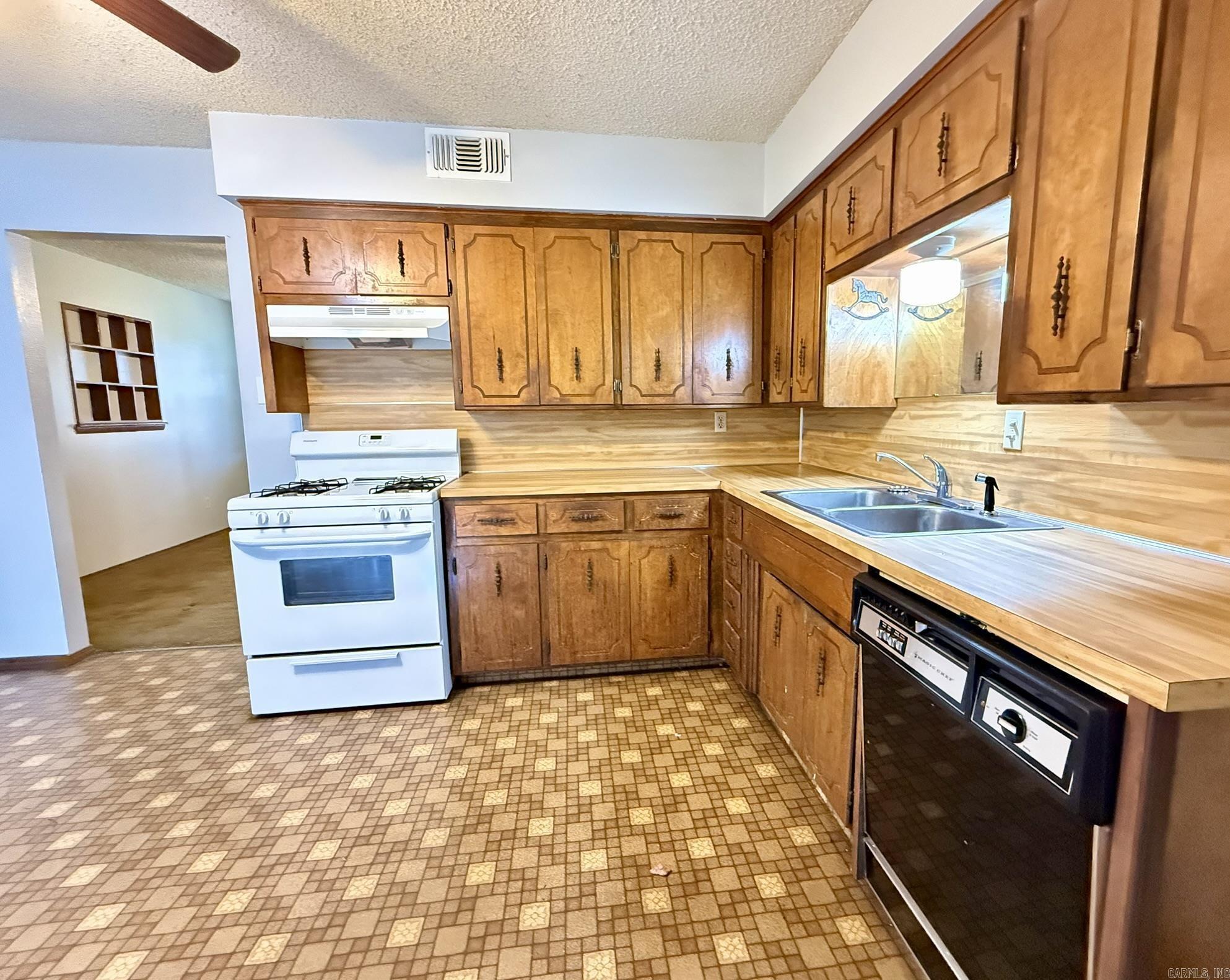 6684 Garvin  Benton, AR