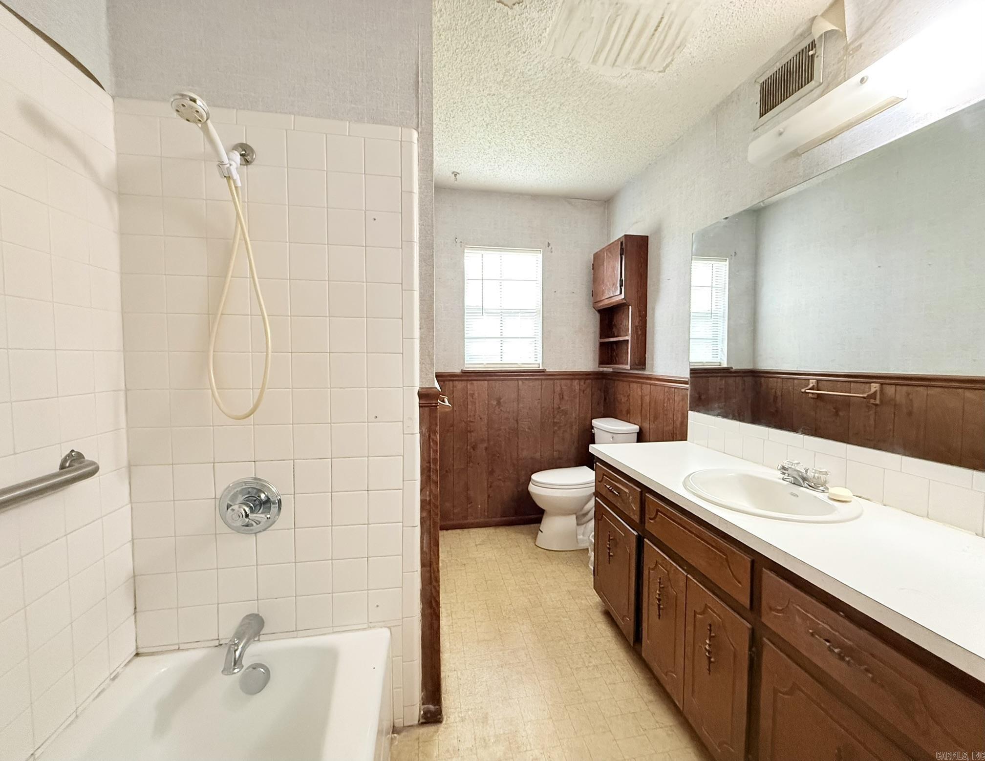 6684 Garvin  Benton, AR