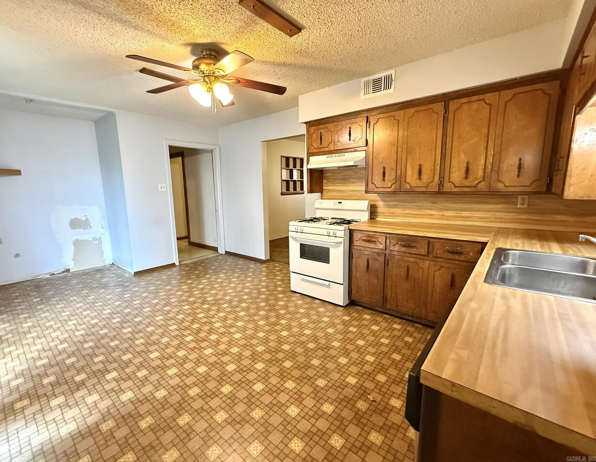 6684 Garvin  Benton, AR