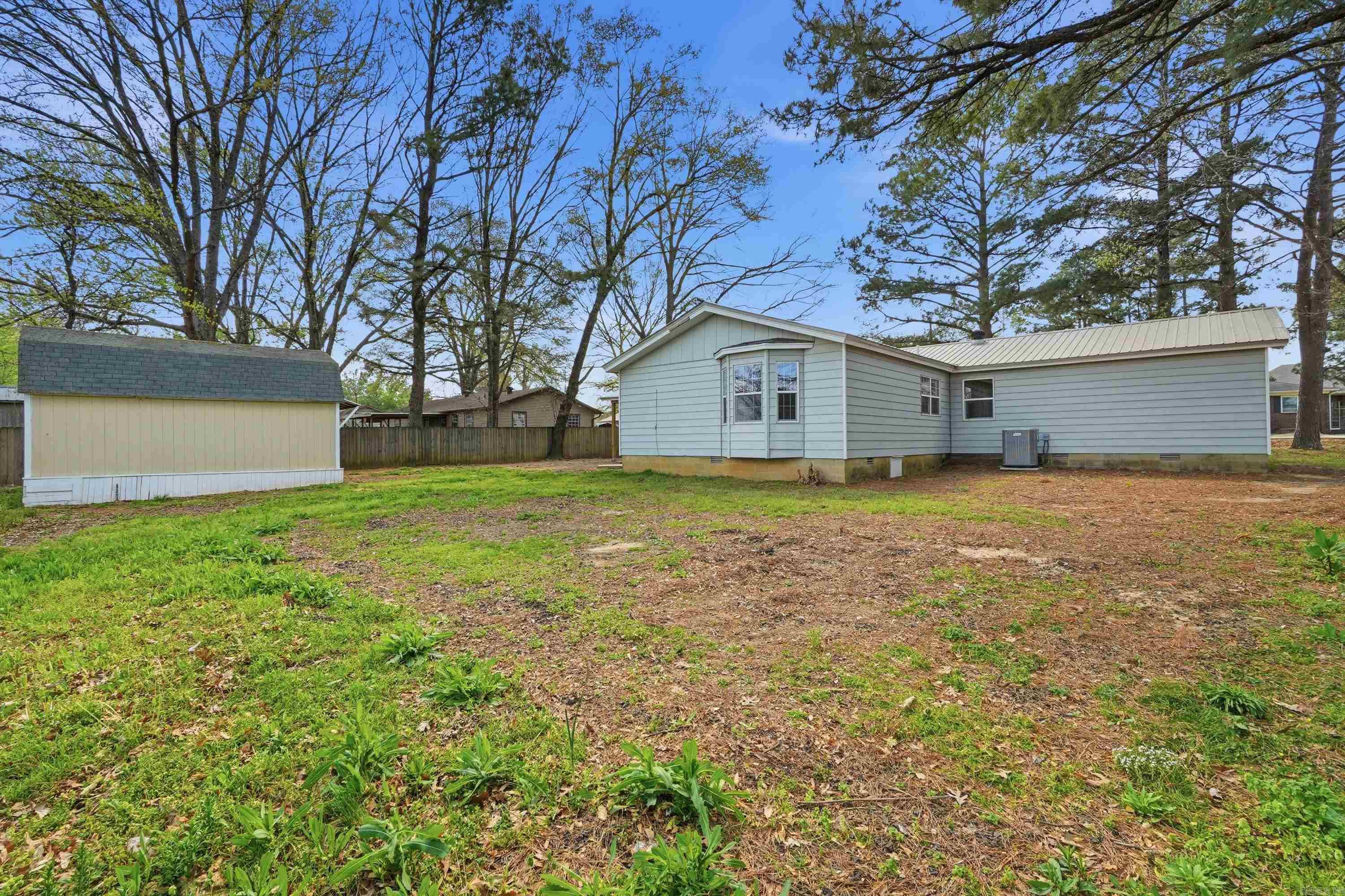 1410 Magee  Searcy, AR