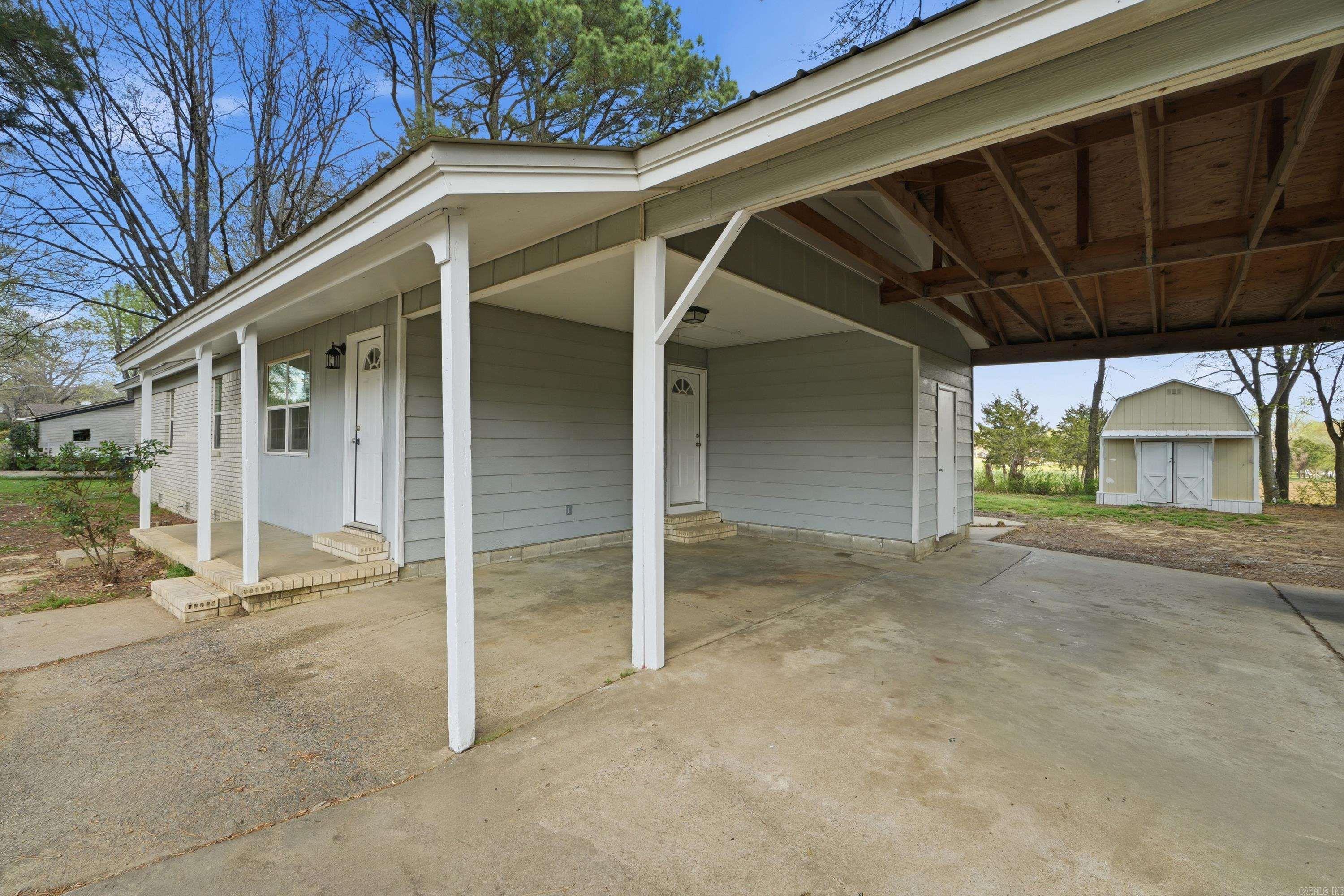 1410 Magee  Searcy, AR