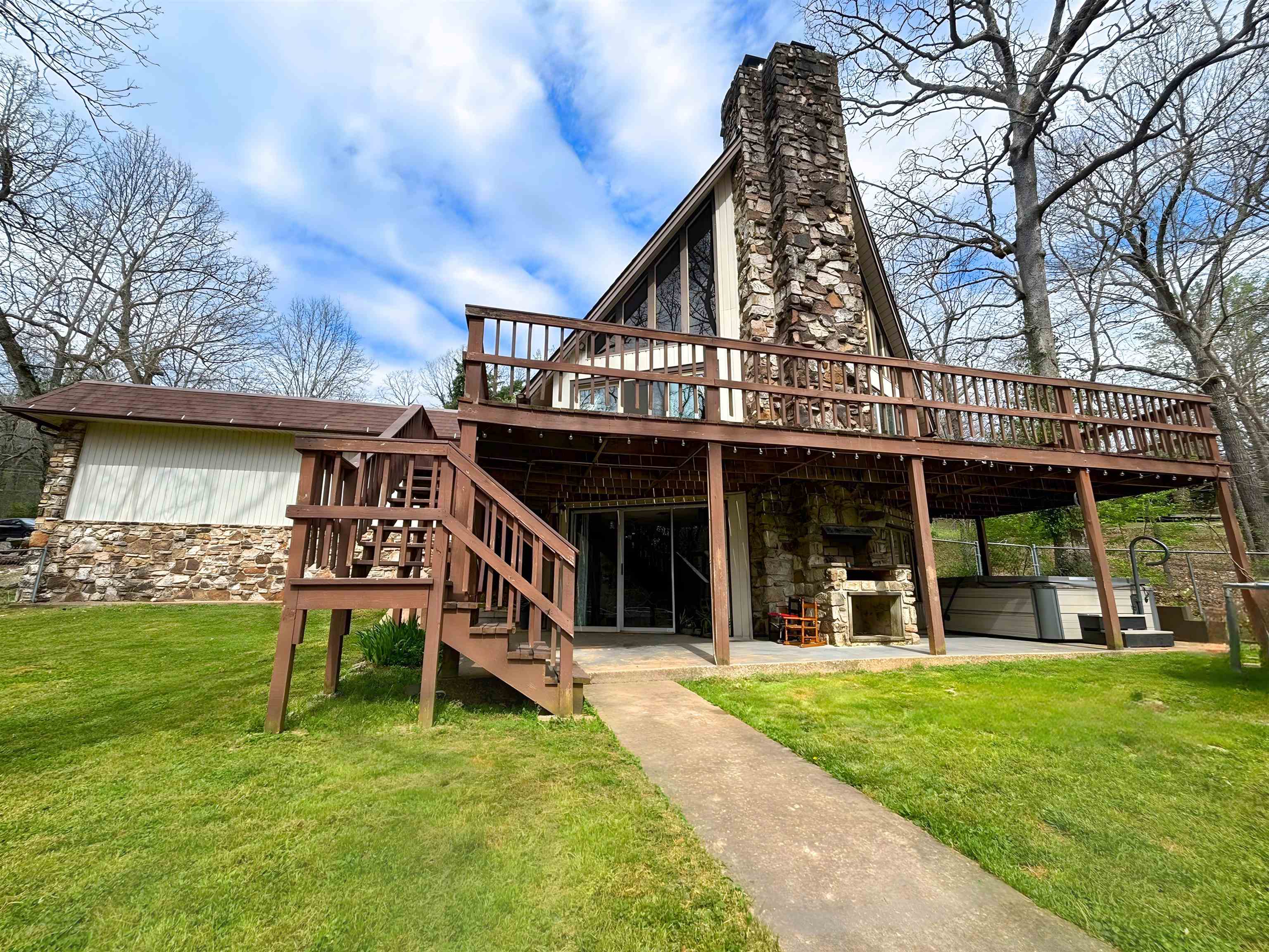 25 Wahoo  Cherokee Village, AR