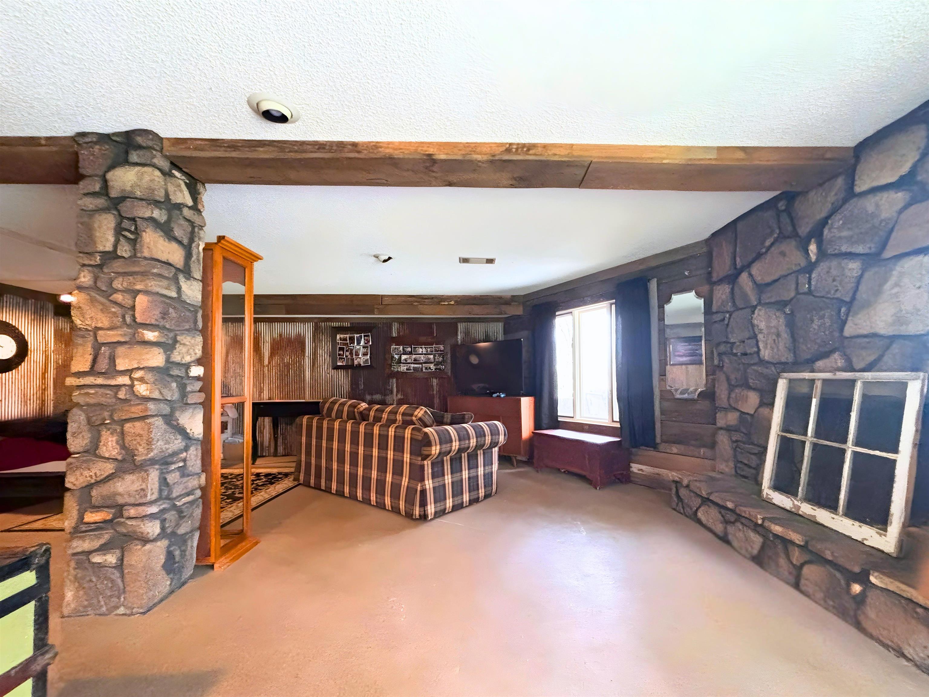 25 Wahoo  Cherokee Village, AR