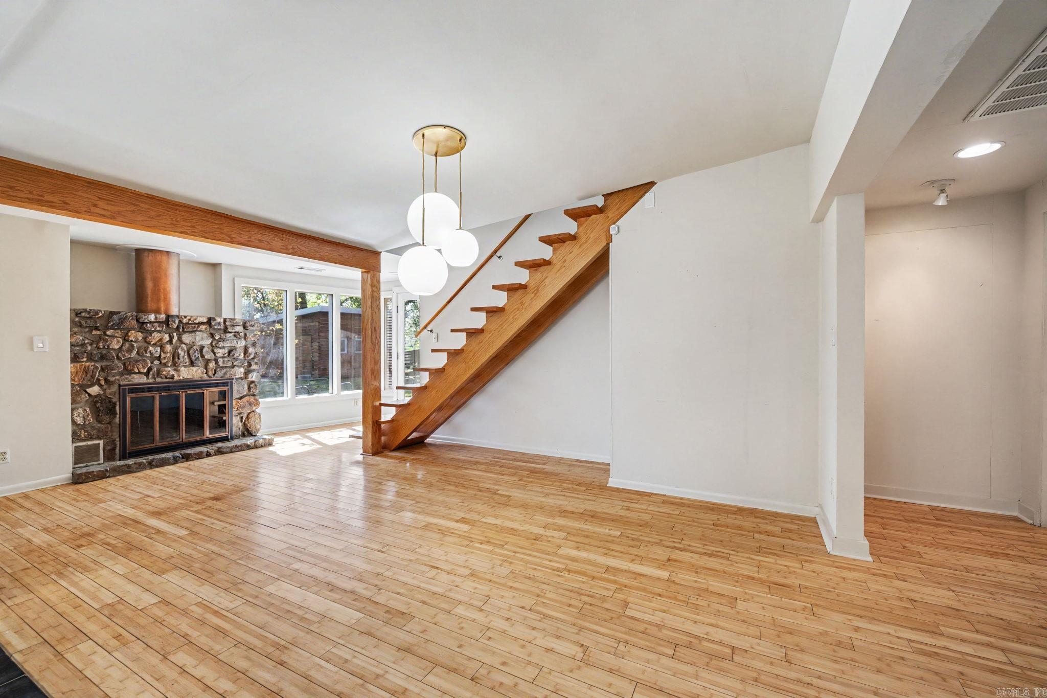 3325 Lakeview Rd  North Little Rock, AR