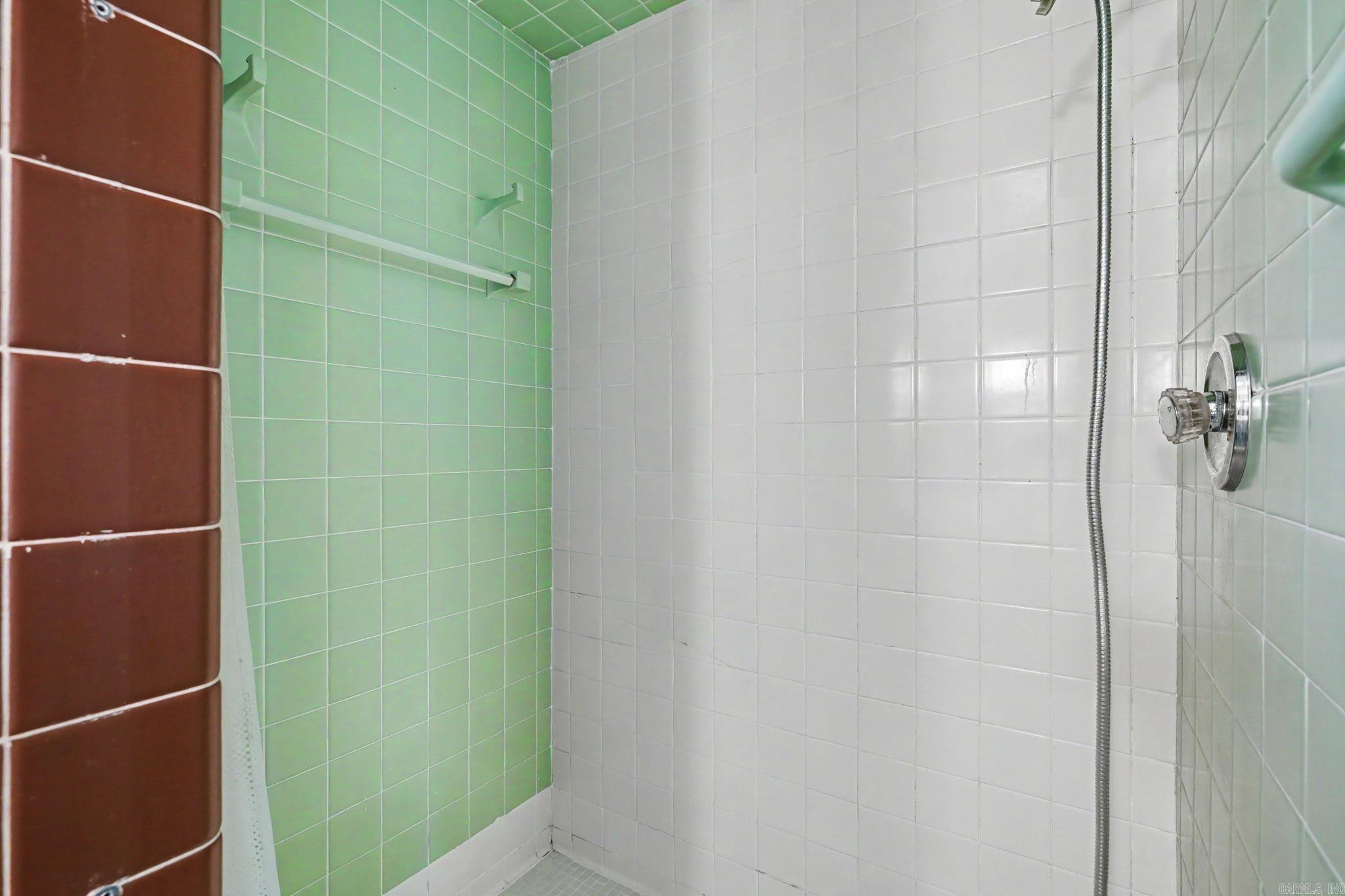 3325 Lakeview Rd  North Little Rock, AR