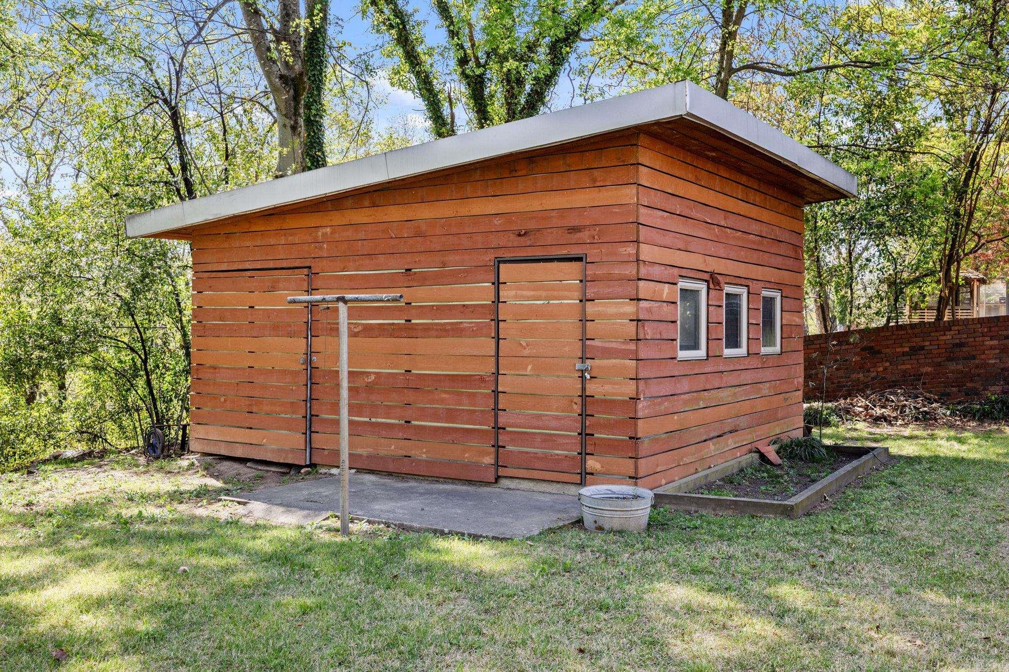 3325 Lakeview Rd  North Little Rock, AR