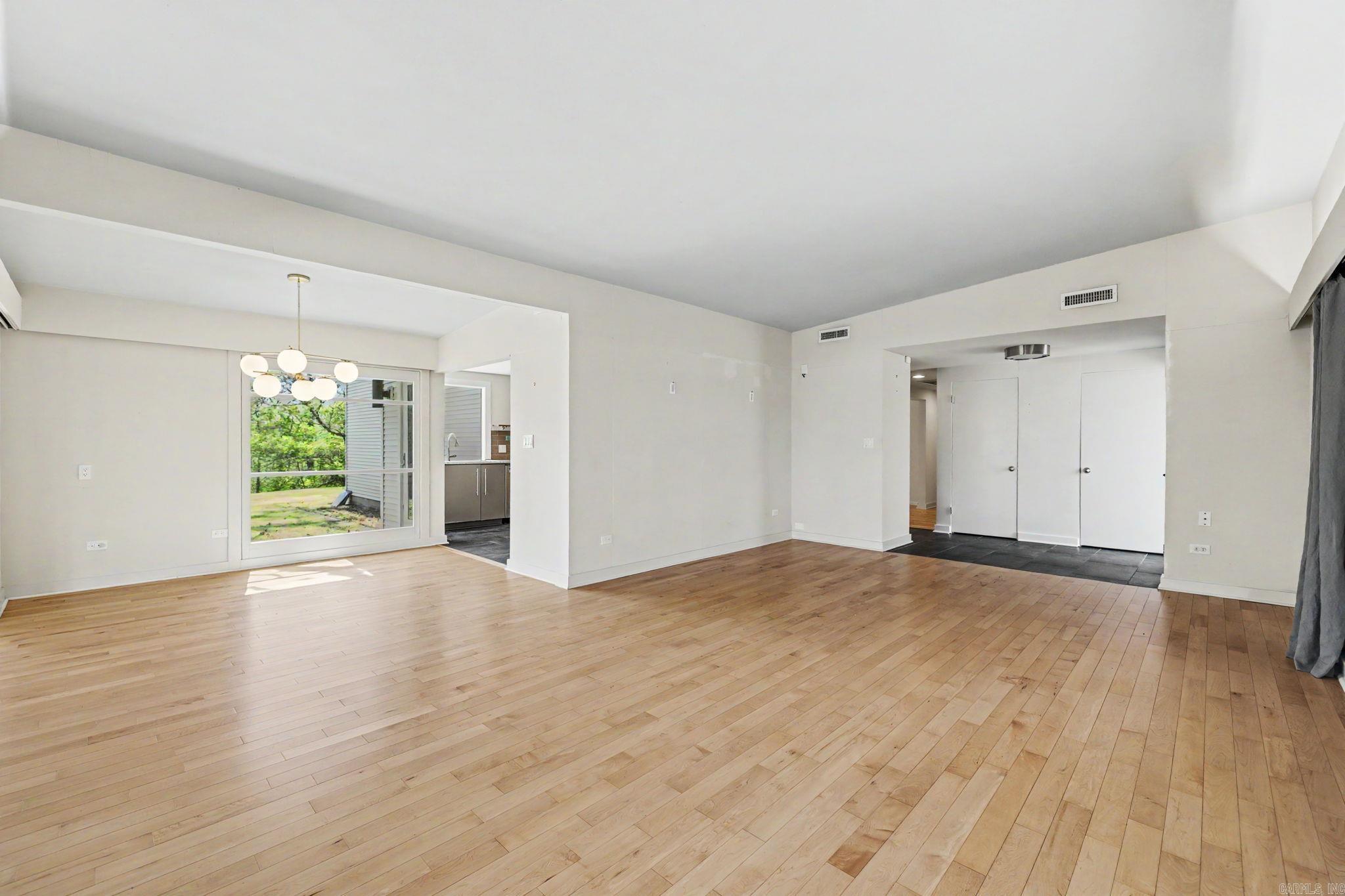 3325 Lakeview Rd  North Little Rock, AR