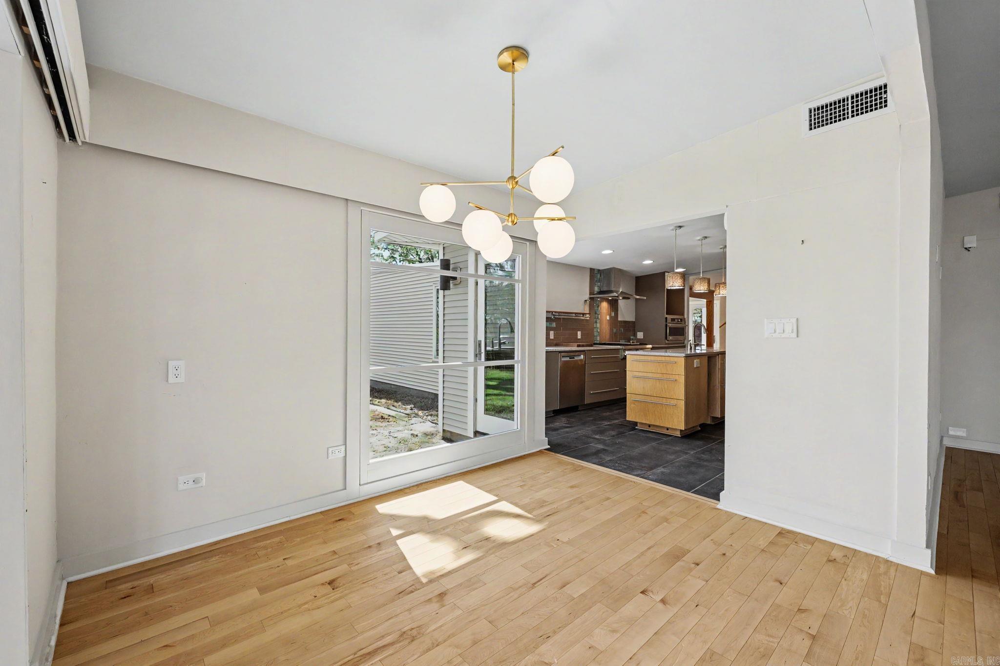 3325 Lakeview Rd  North Little Rock, AR