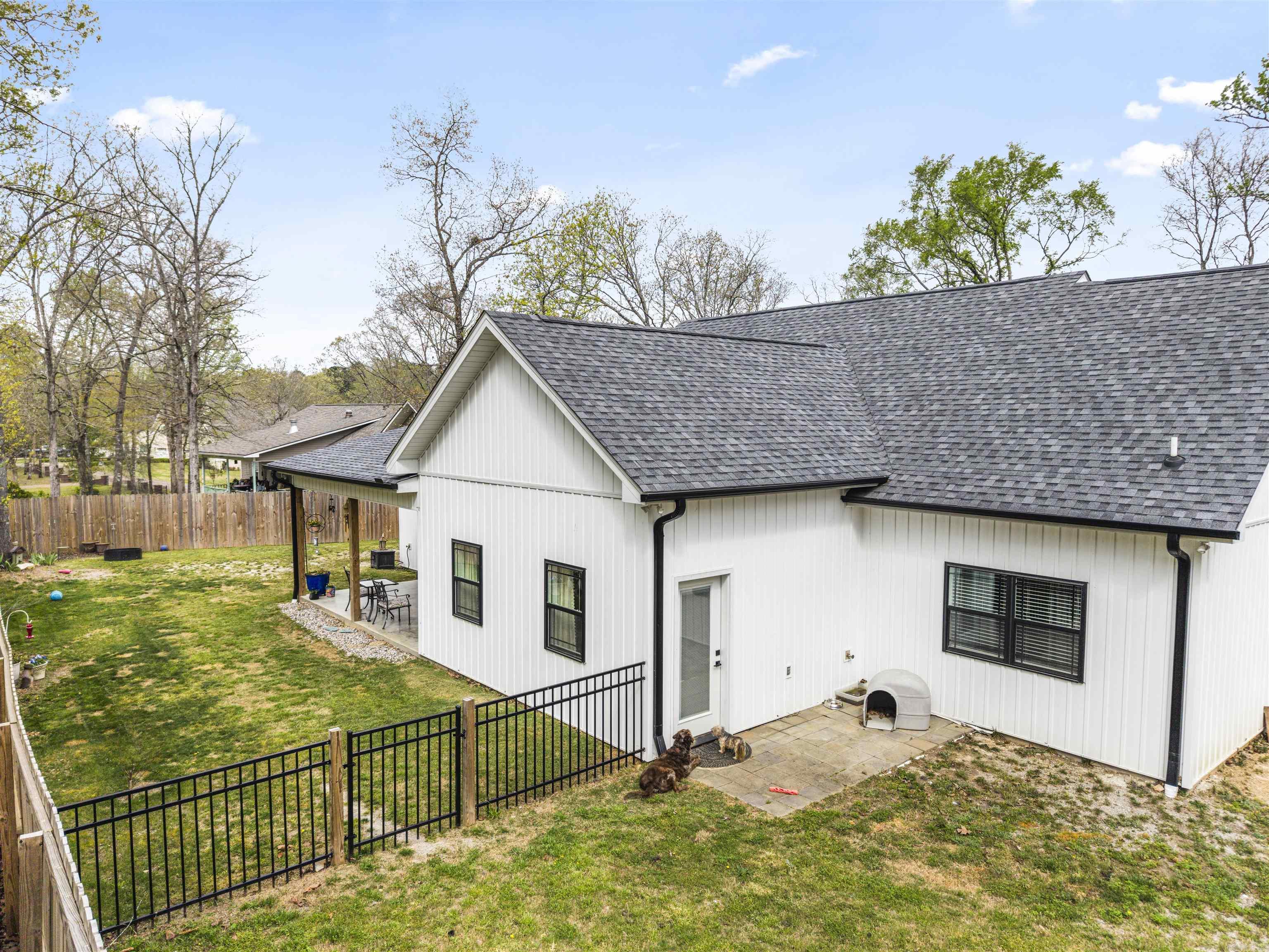 109 Windamere  Hot Springs, AR