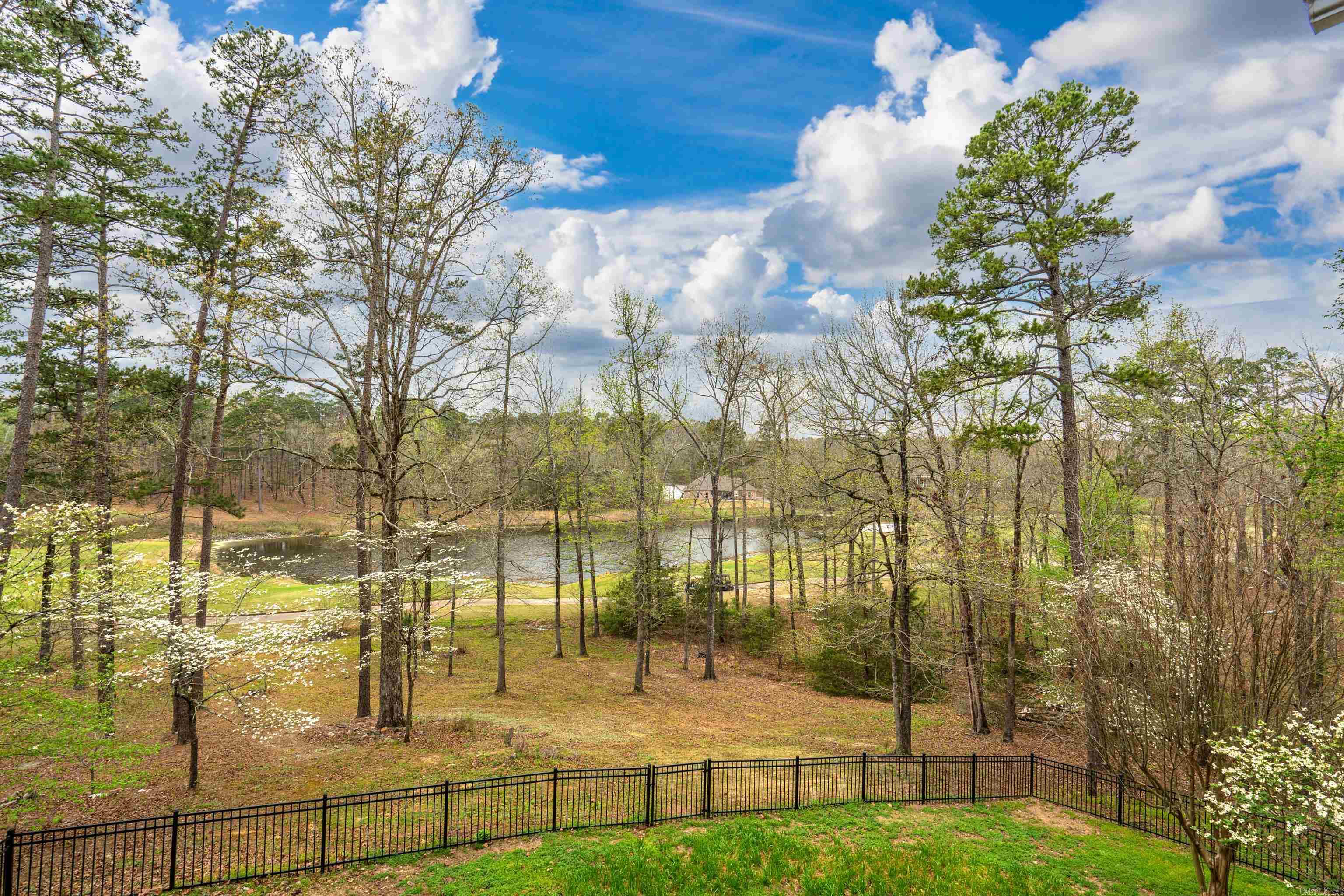 9 Templo Way  Hot Springs Village, AR
