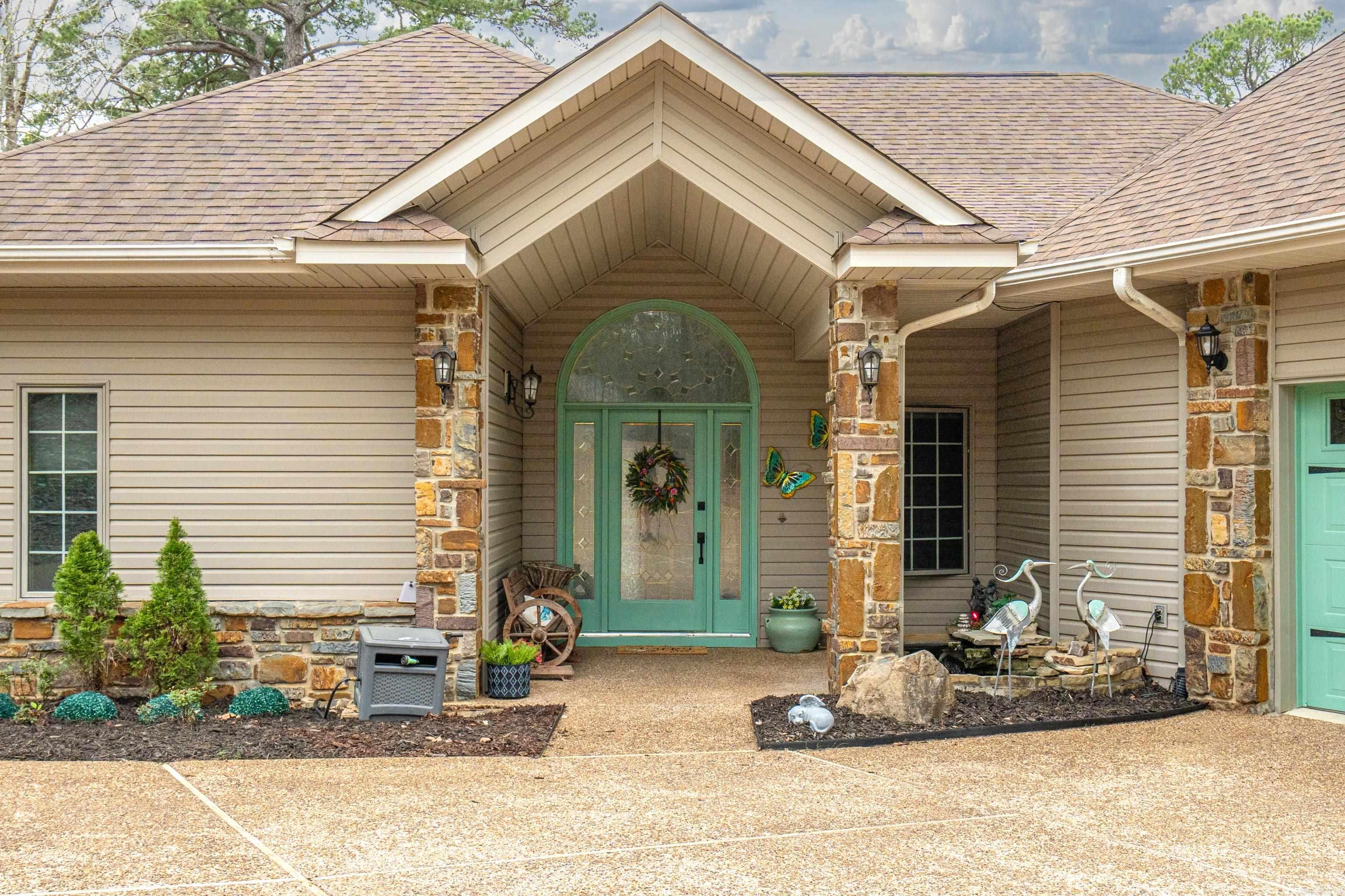 9 Templo Way  Hot Springs Village, AR