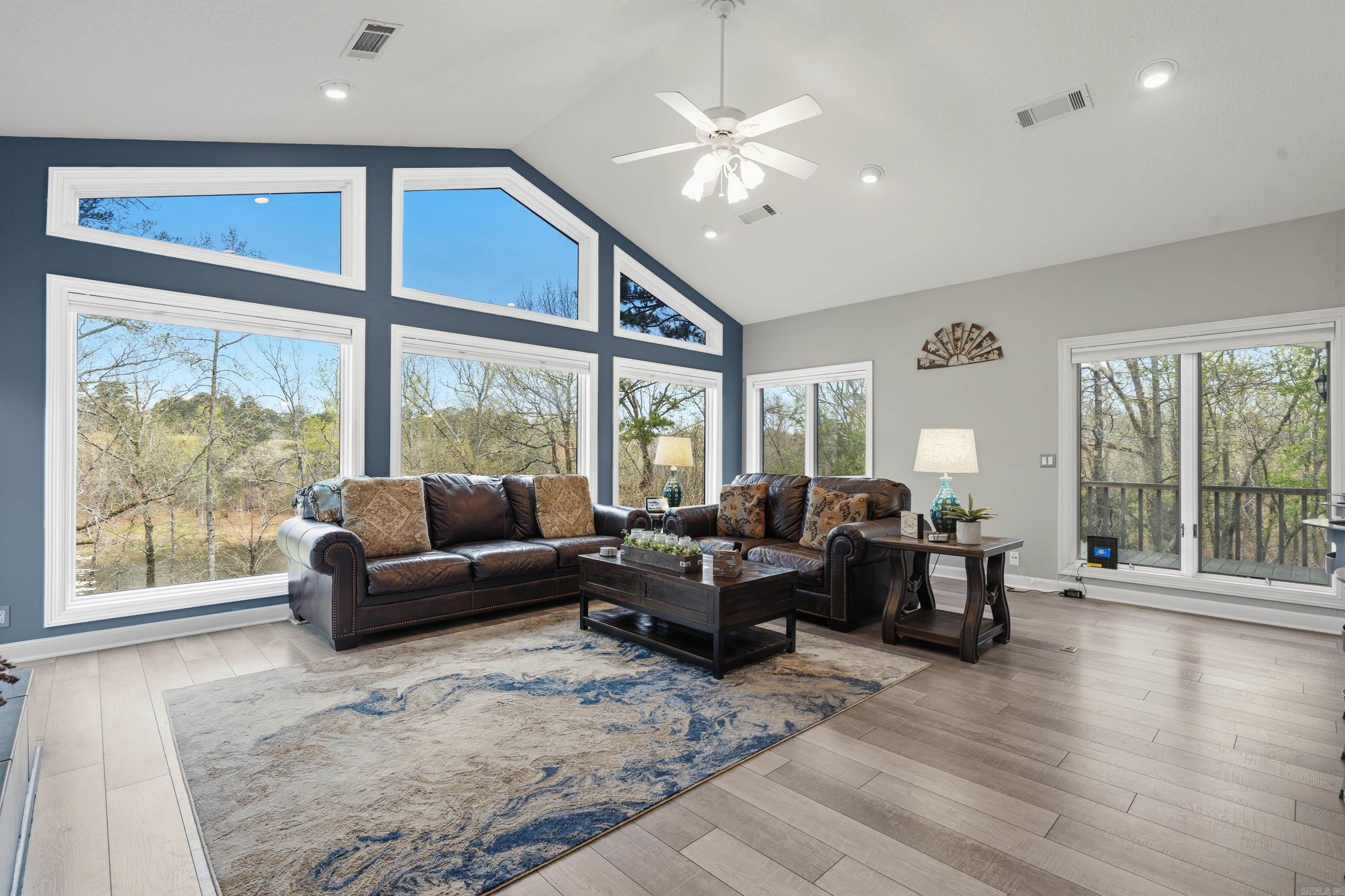 9 Templo Way  Hot Springs Village, AR