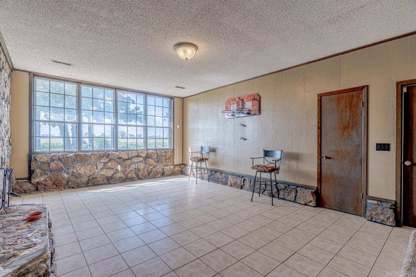 2115 Highway 64  Wynne, AR