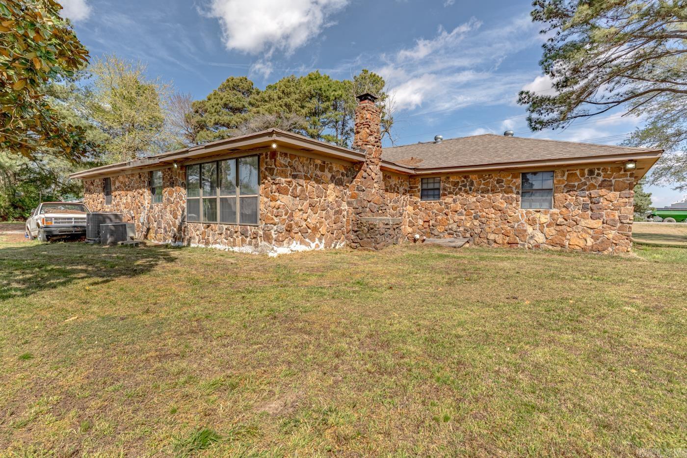 2115 Highway 64  Wynne, AR