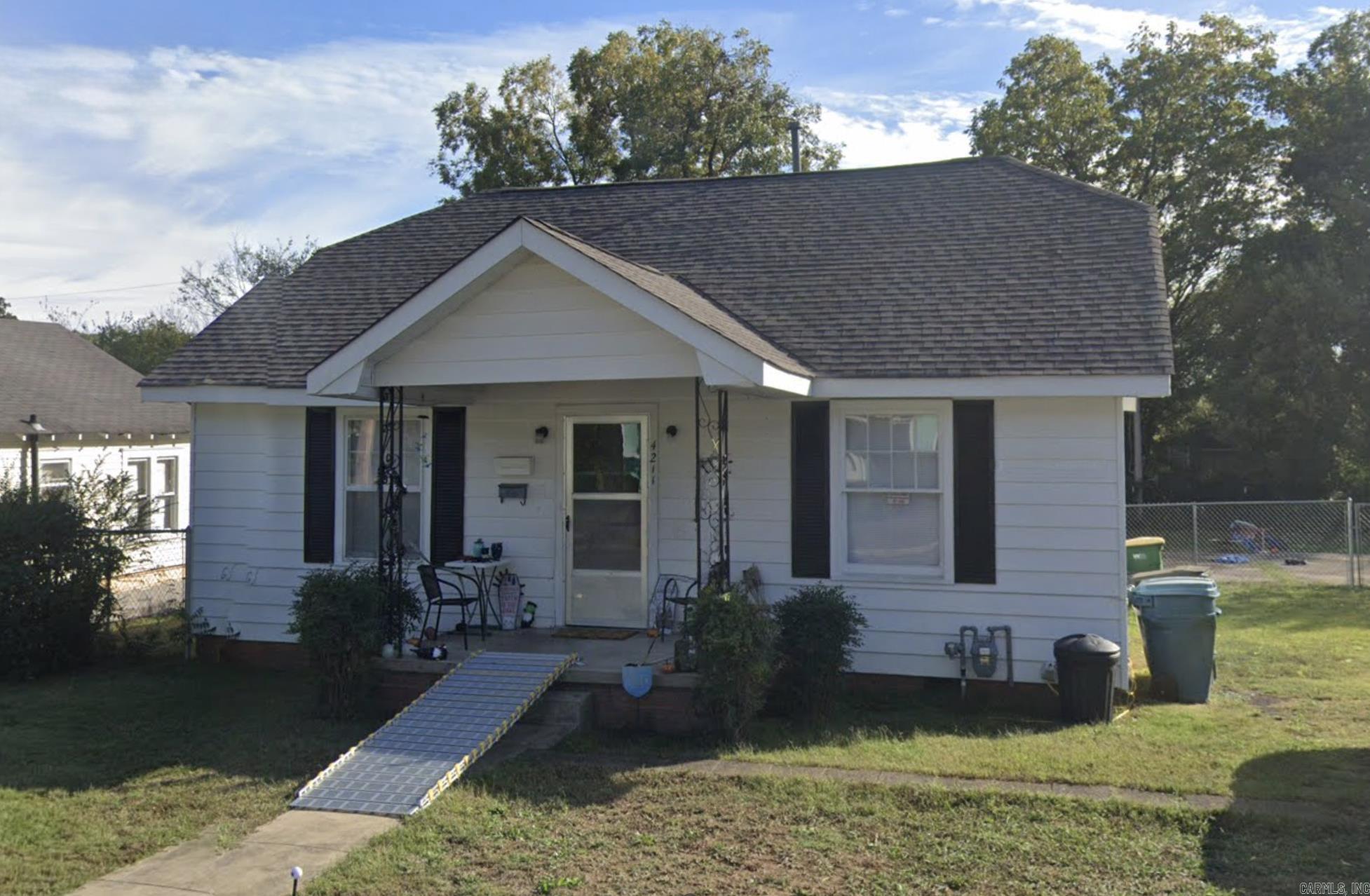 4211 W 24th  Little Rock, AR