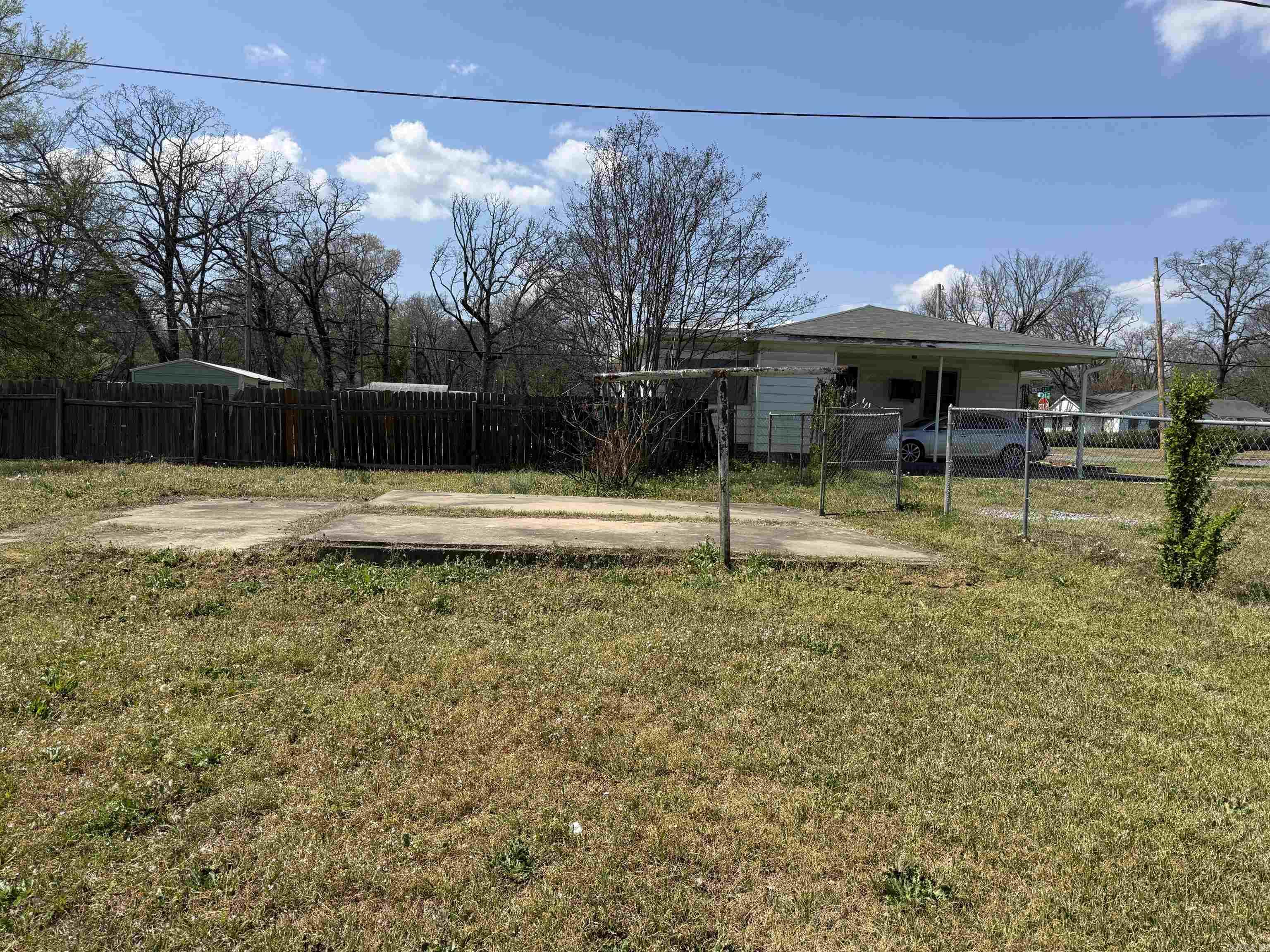 4211 W 24th  Little Rock, AR