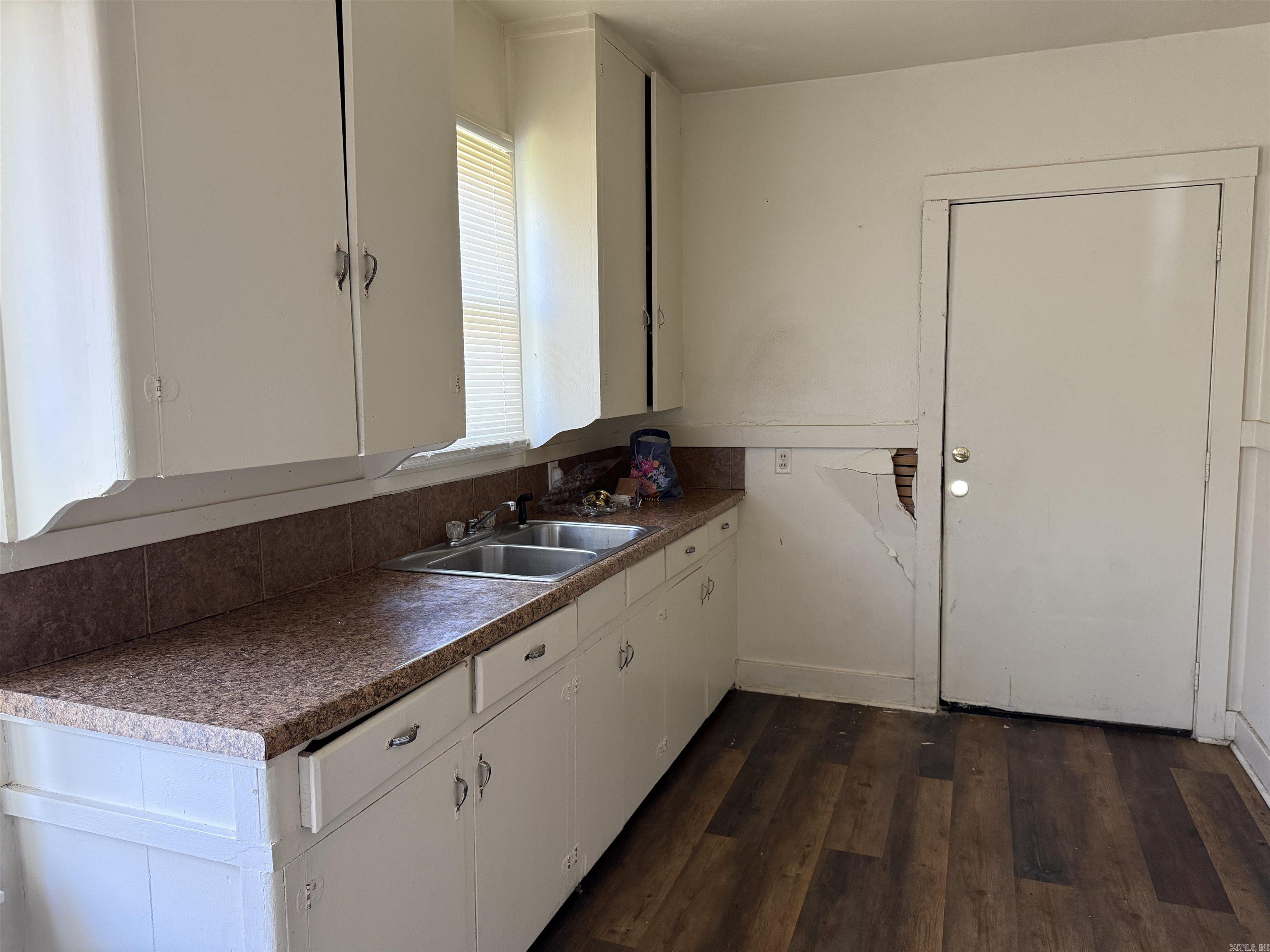 4211 W 24th  Little Rock, AR