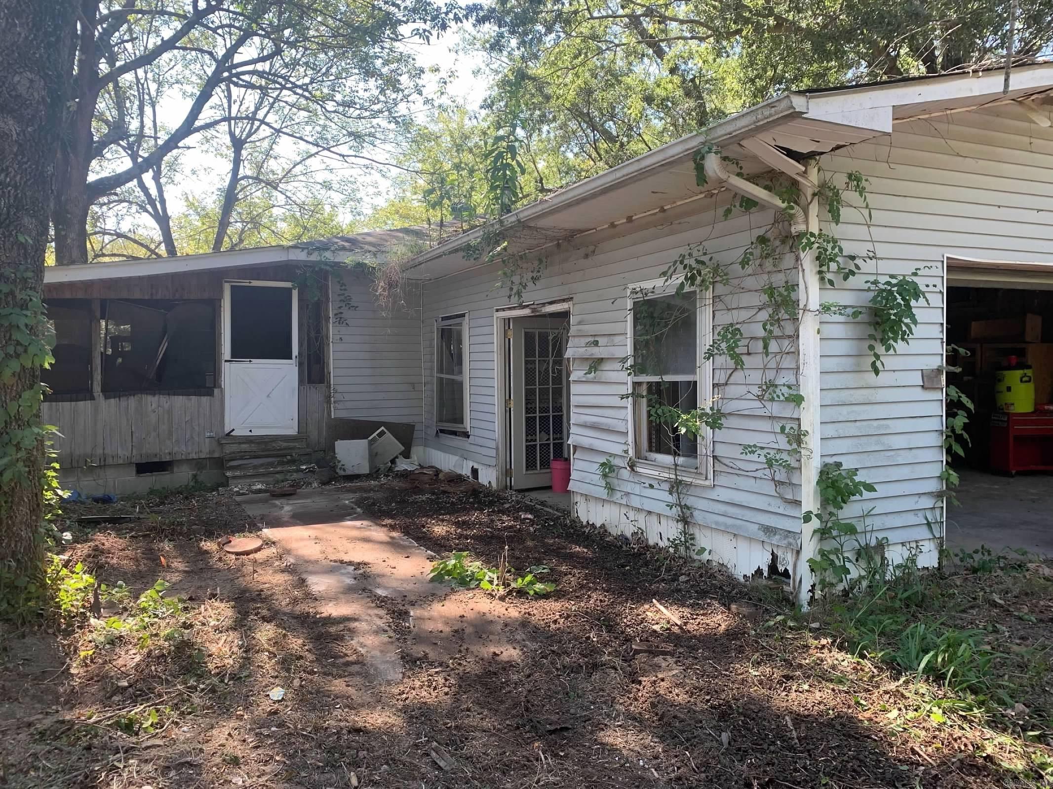 6475 Highway 67  Corning, AR