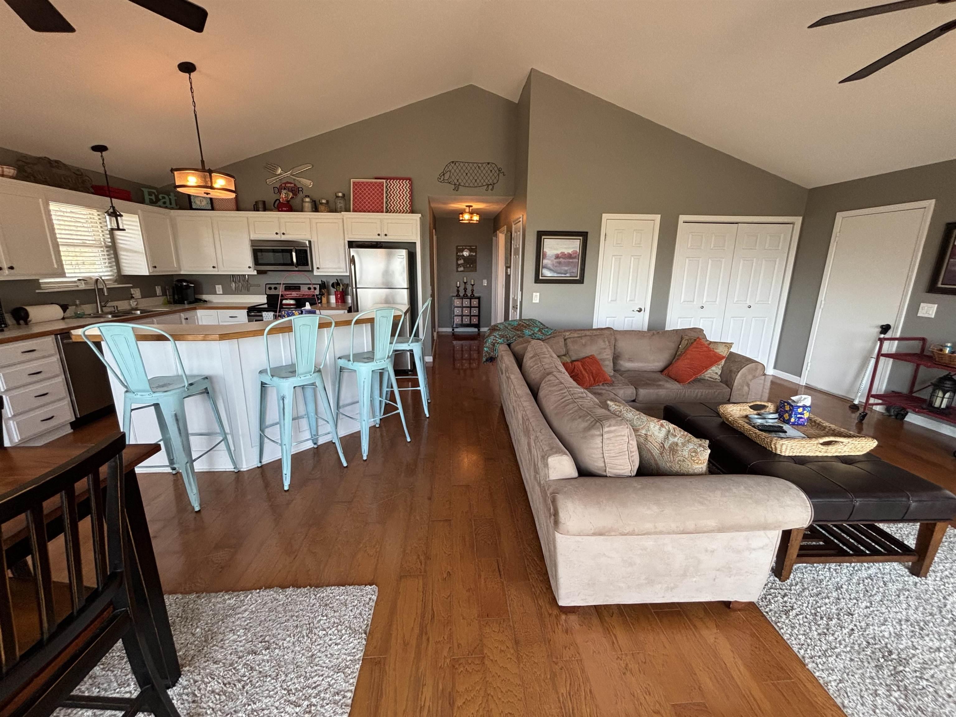 225 Irish Hills  Edgemont, AR