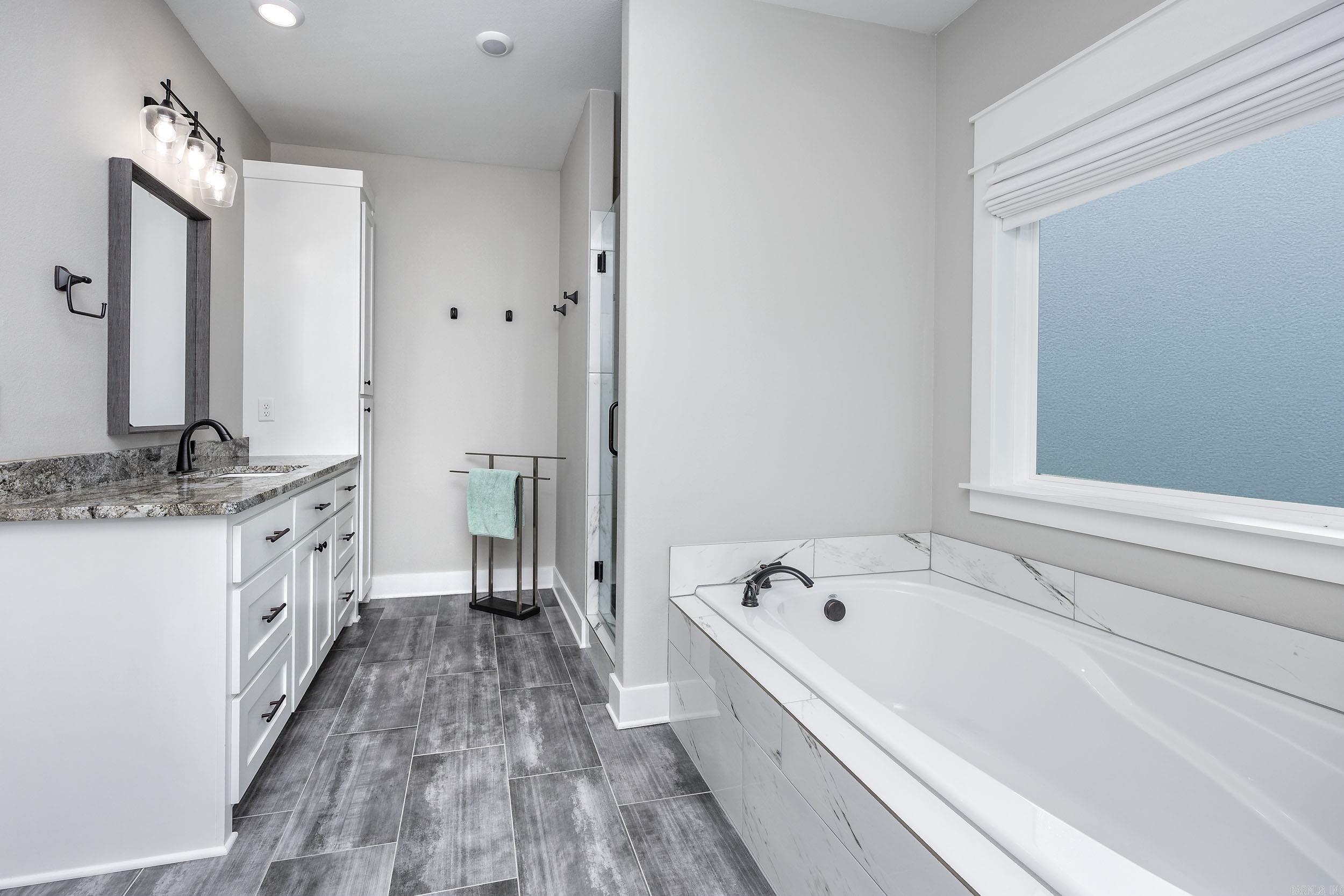 13033 Avilla Hills  Alexander, AR